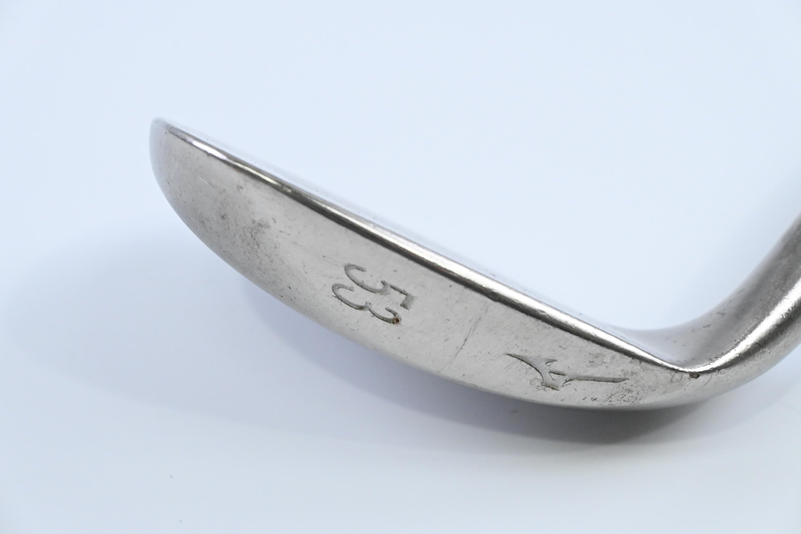 Mizuno MP T Series Sand Wedge / 53 Degree / Stiff Flex Dynamic Gold S300 Shaft