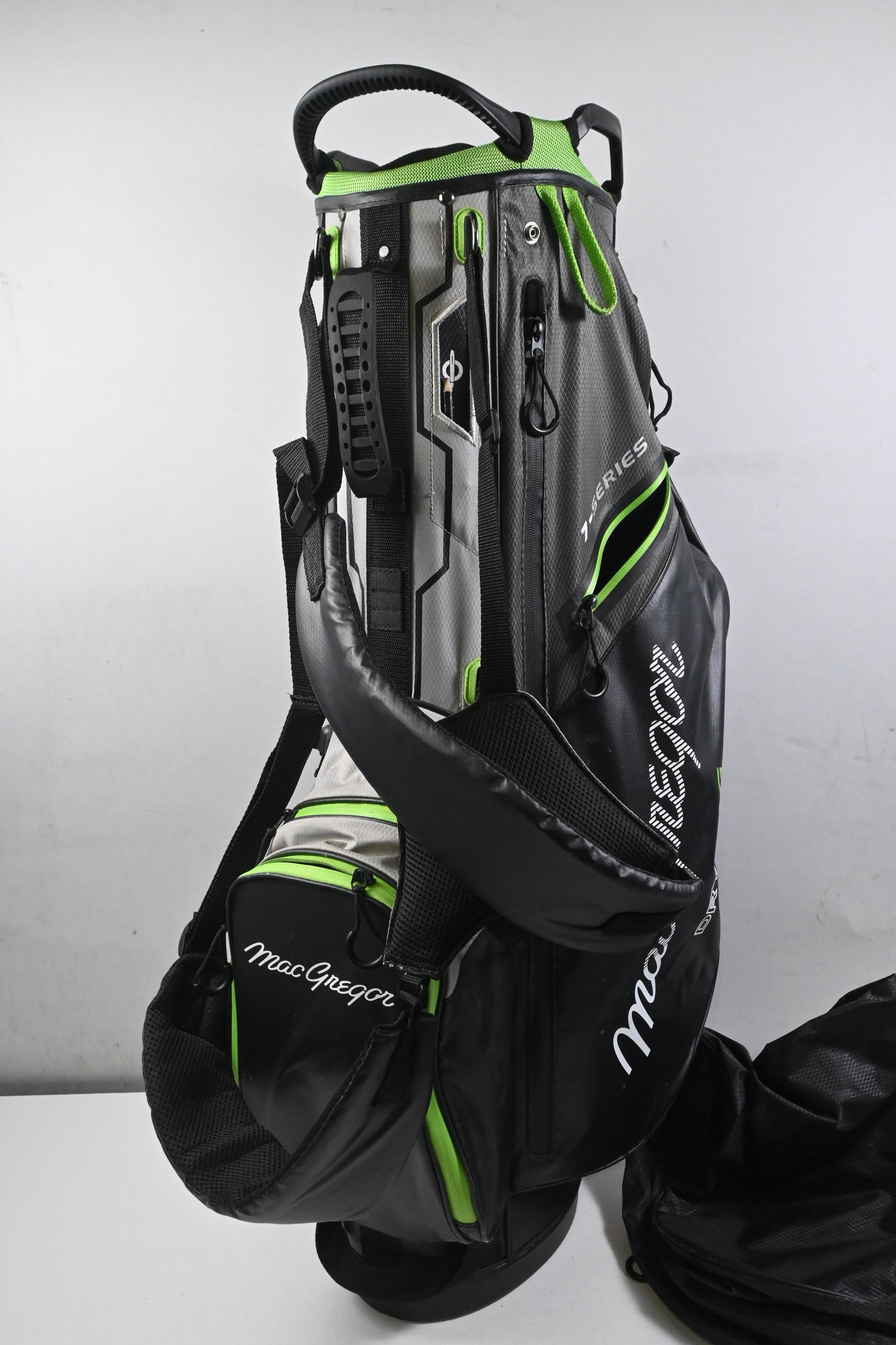 MacGregor 7-Series Stand Bag / 7-Way Divider / Black & Grey