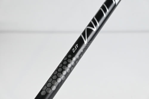 Cobra LTDx Driver / 10.5 Degree/ Senior Flex UST Helium Nano Core 4 Shaft