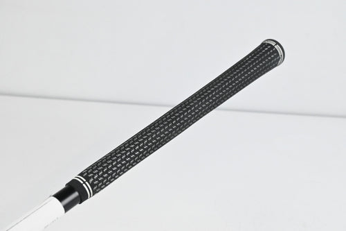 Cobra LTDx Driver / 10.5 Degree/ Senior Flex UST Helium Nano Core 4 Shaft