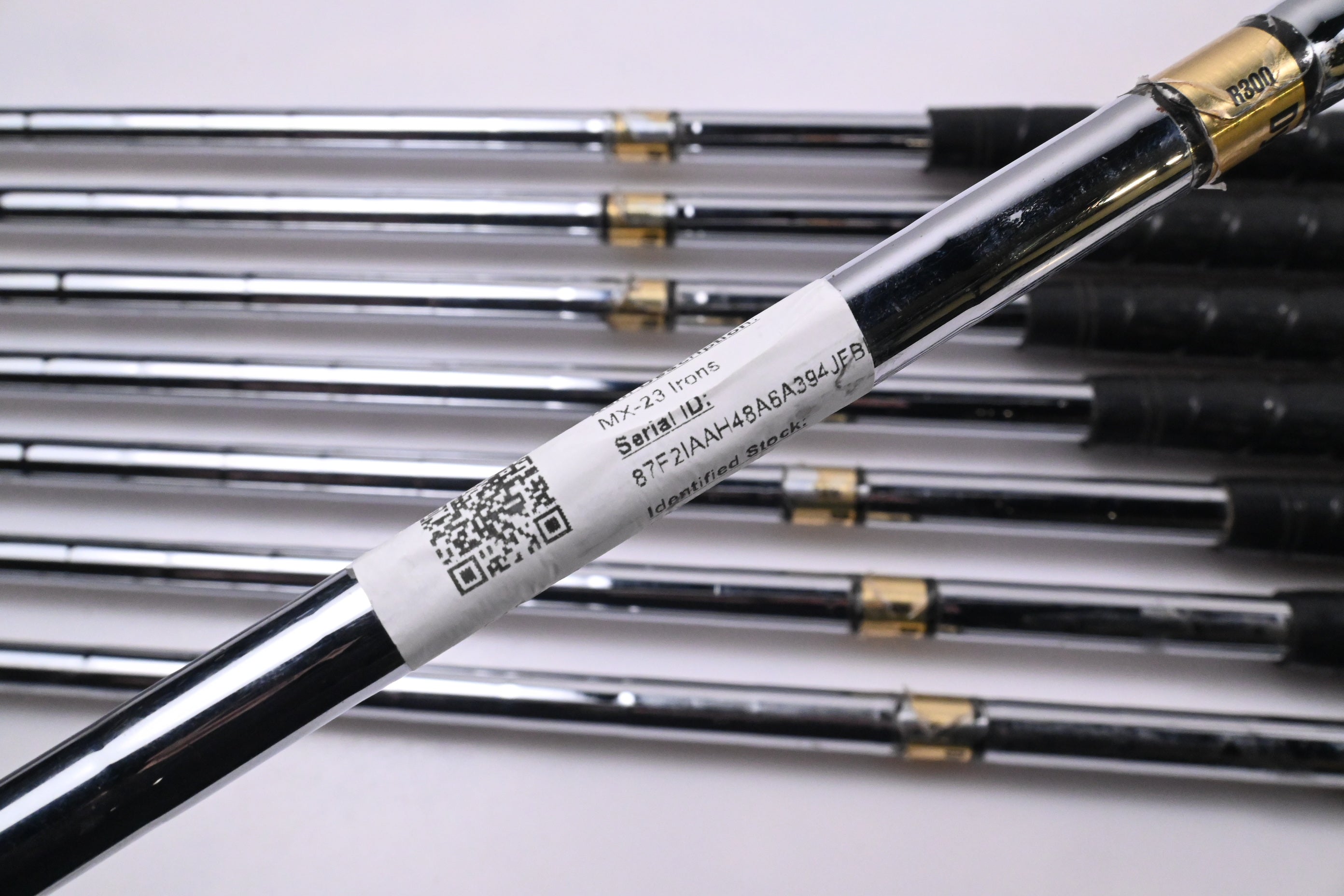 Mizuno MX-23 Irons / 3-PW / Regular Flex Dynamic Gold Lite R300 Shafts
