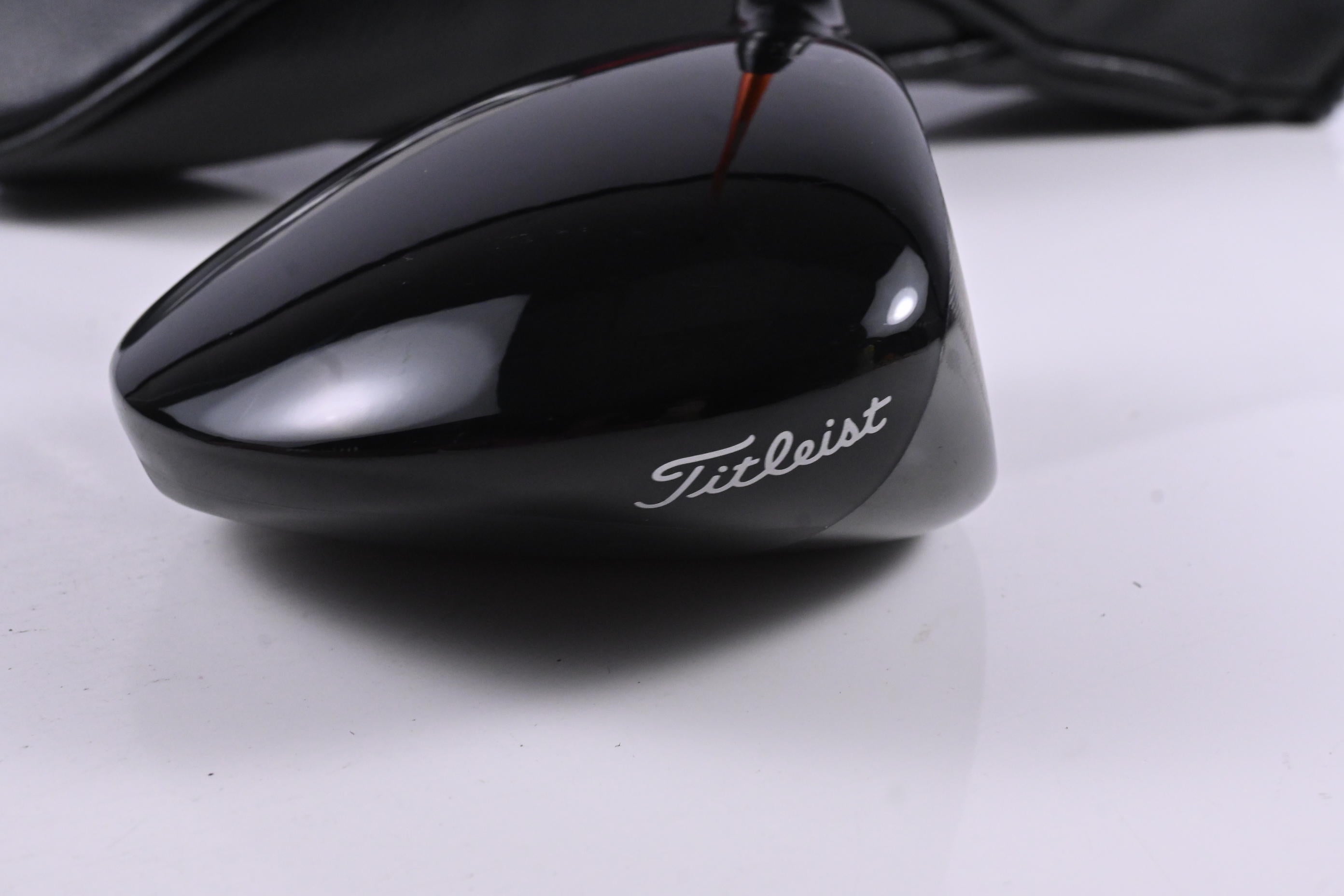 Titleist GT2 Driver / 9 Degree / Stiff Flex Graphite Design Tour AD DI-6 Shaft