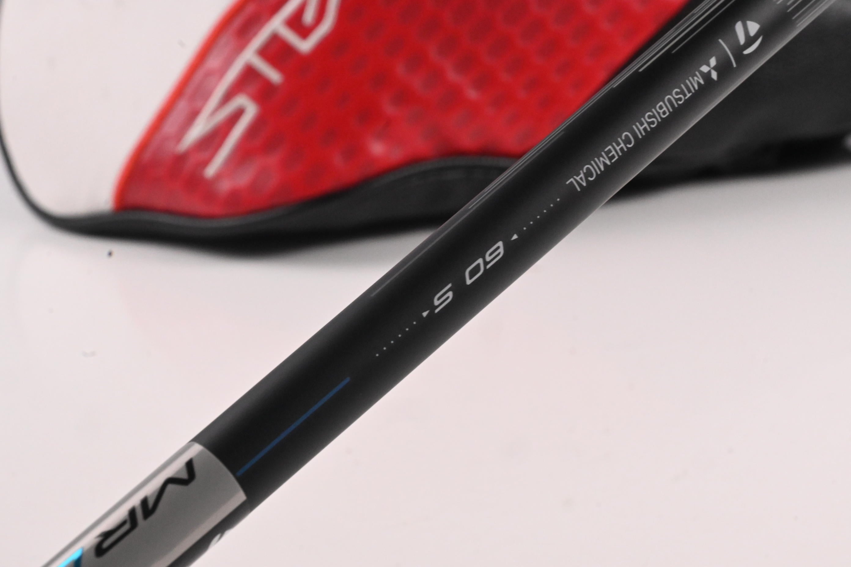 Taylormade Stealth 2 Driver / 10.5 Degree / Stiff Flex Reax Blue 60 Shaft
