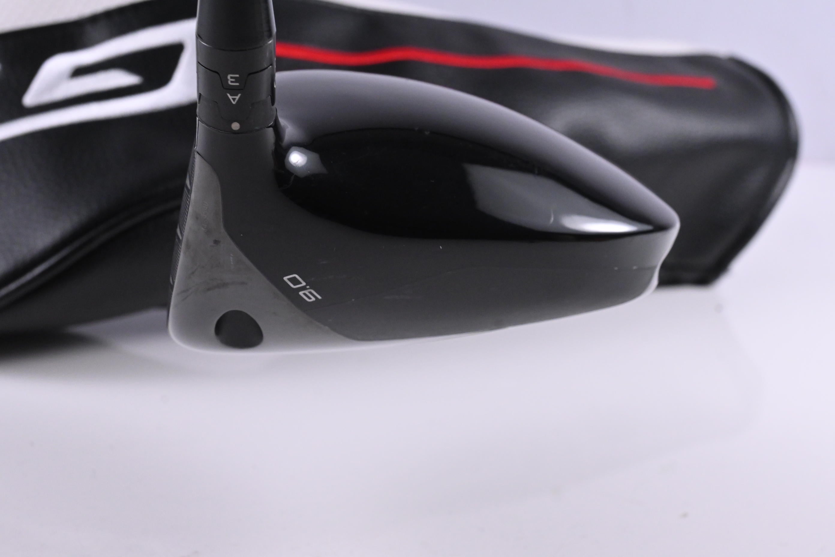 Titleist GT2 Driver / 9 Degree / Stiff Flex Graphite Design Tour AD DI-6 Shaft