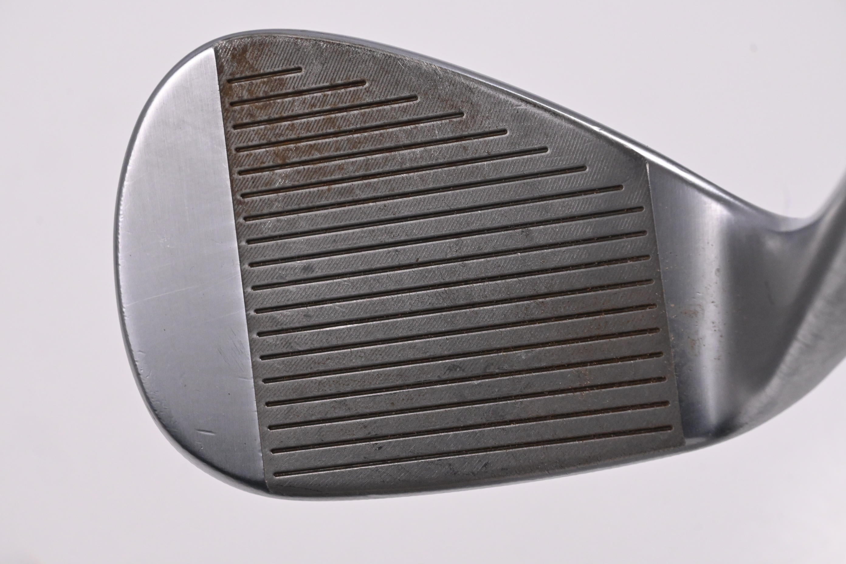 Taylormade Milled Grind 4 Sand Wedge / 56 Degree / Wedge Flex KBS Hi-Rev 2.0