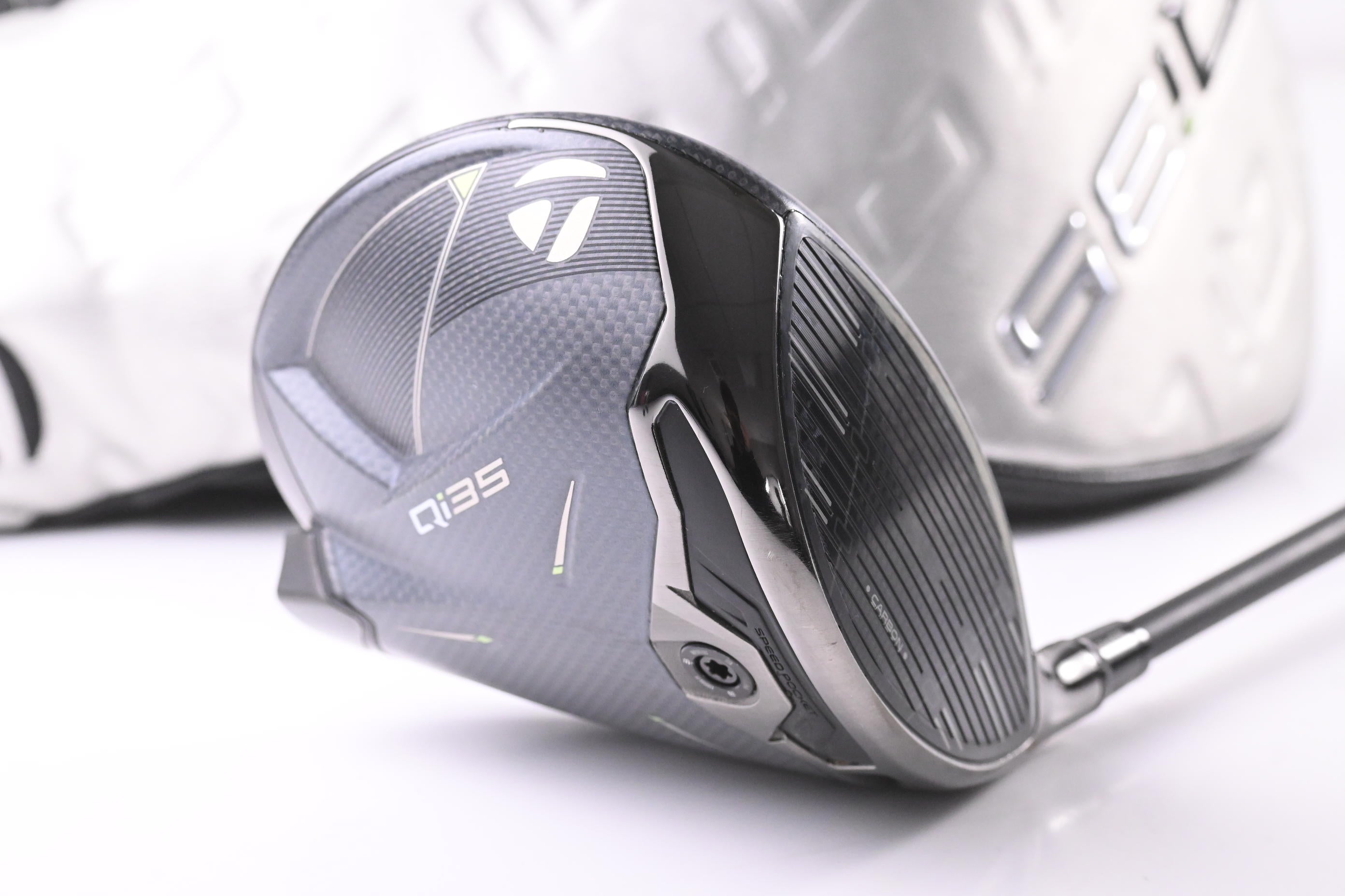 Taylormade Qi35 Driver / 9 Degree / Stiff Flex Kai'Li Dark Waves White 60 Shaft