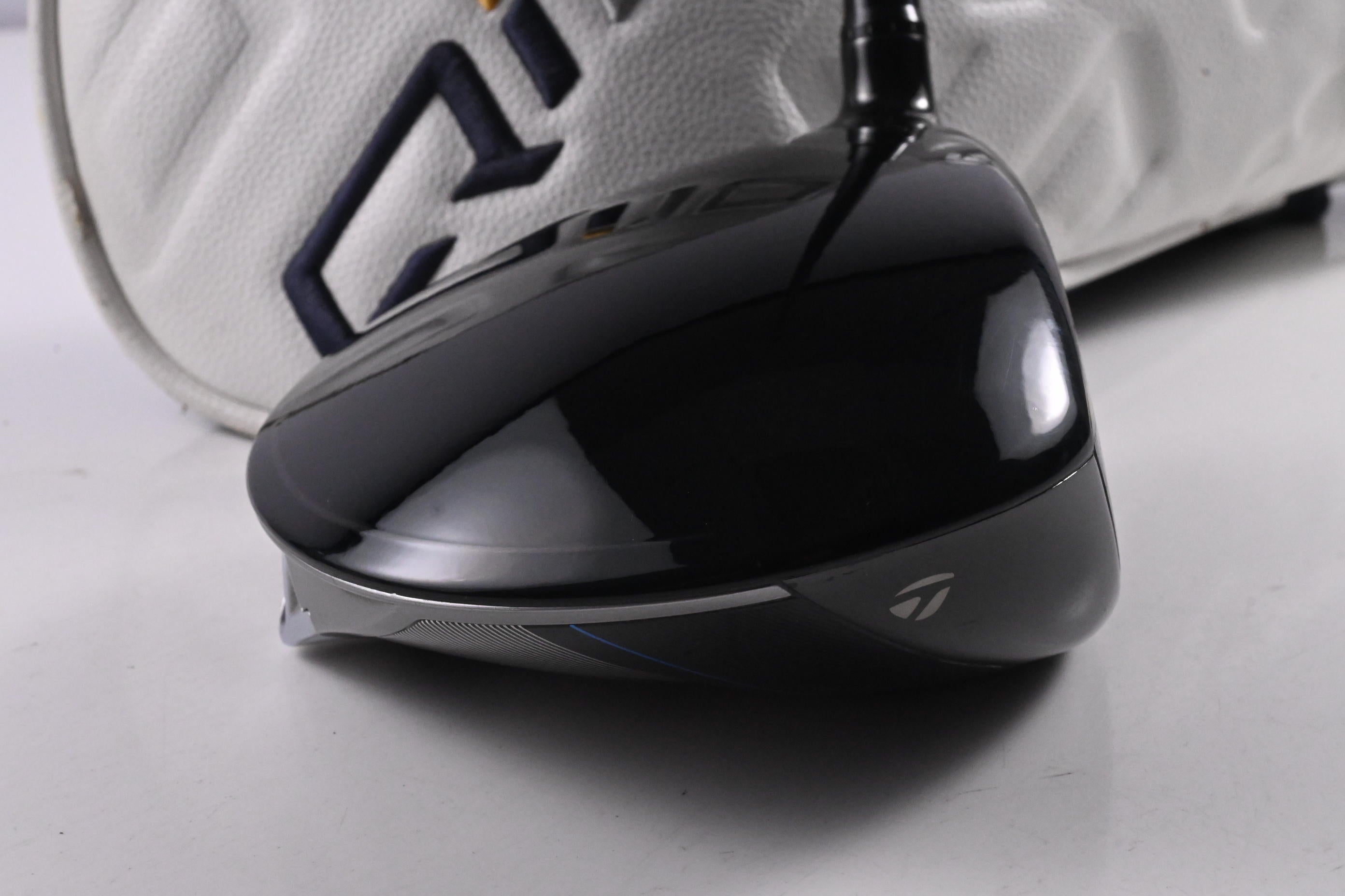 Taylormade Qi10 LS Driver / 9 Degree / Stiff Flex Tensei AV Limited Black 65