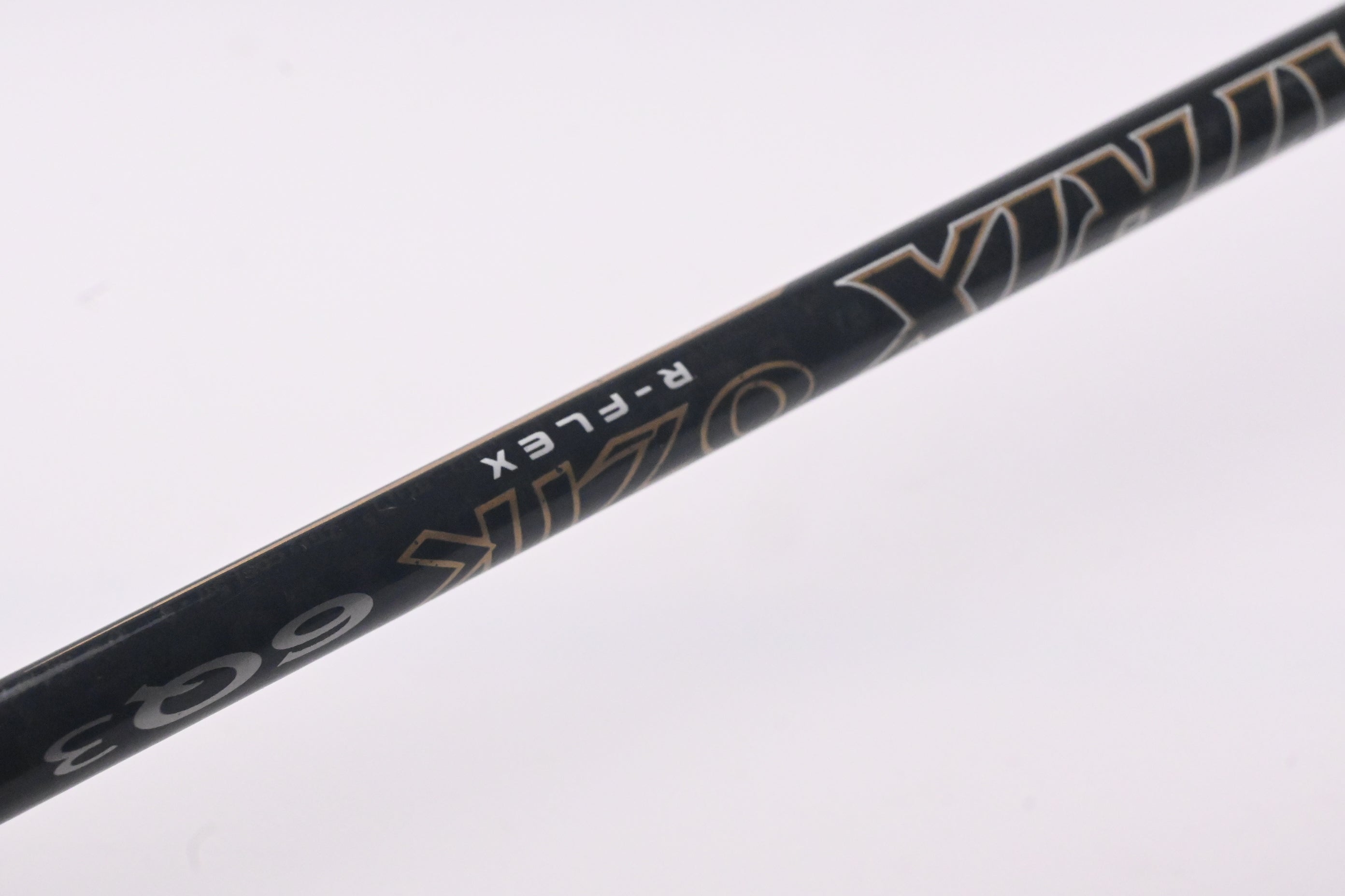 Cleveland Mashie #3 Hybrid / 20.5 Degree / Regular Flex Matrix Ozik 6Q3 Shaft