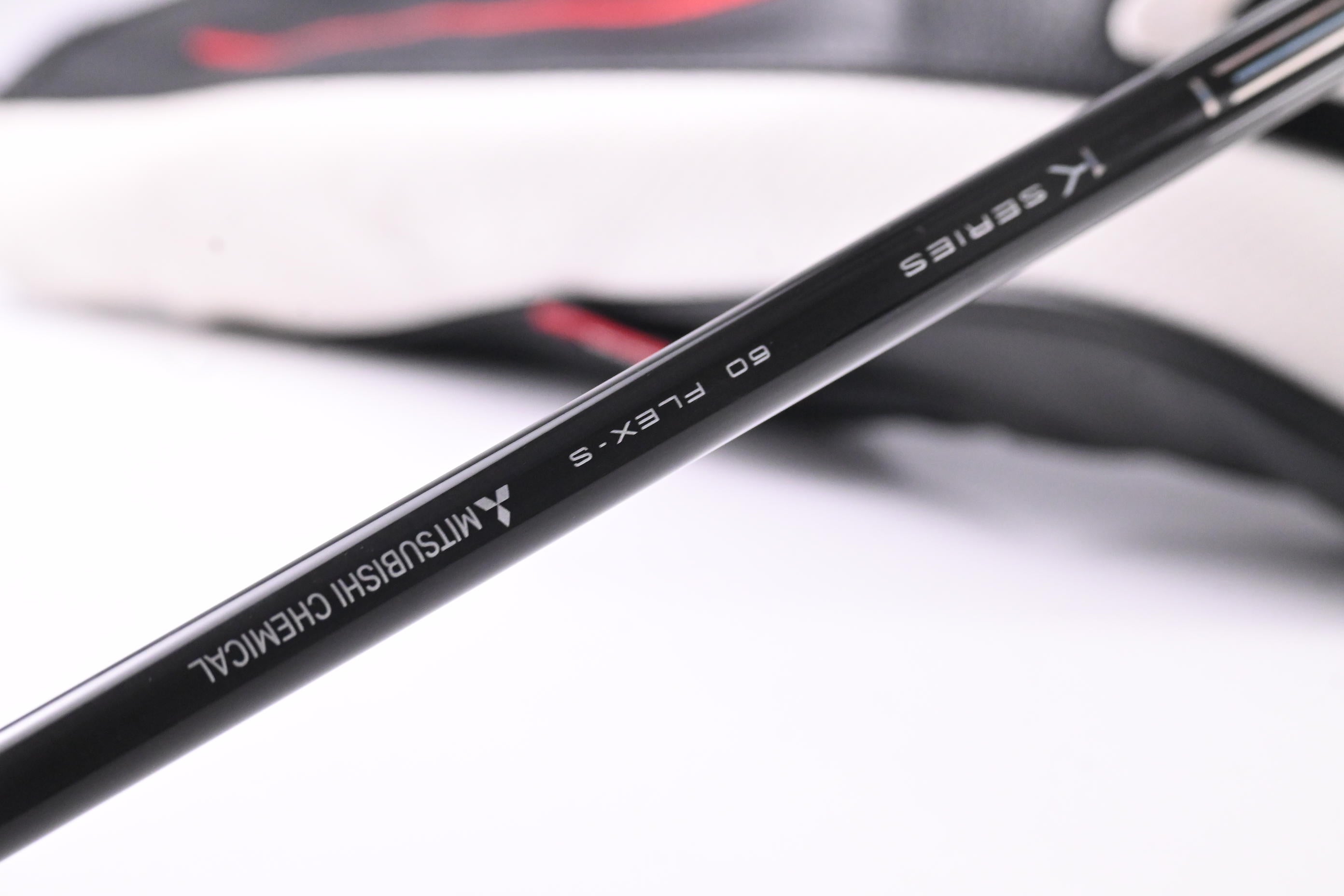 Titleist GT2 Driver / 10 Degree / Stiff Flex Tensei 1K Pro White 60 Shaft