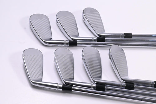 Callaway Apex CB 24 Irons / 4-PW / X-Flex Dynamic Gold X100 Shafts