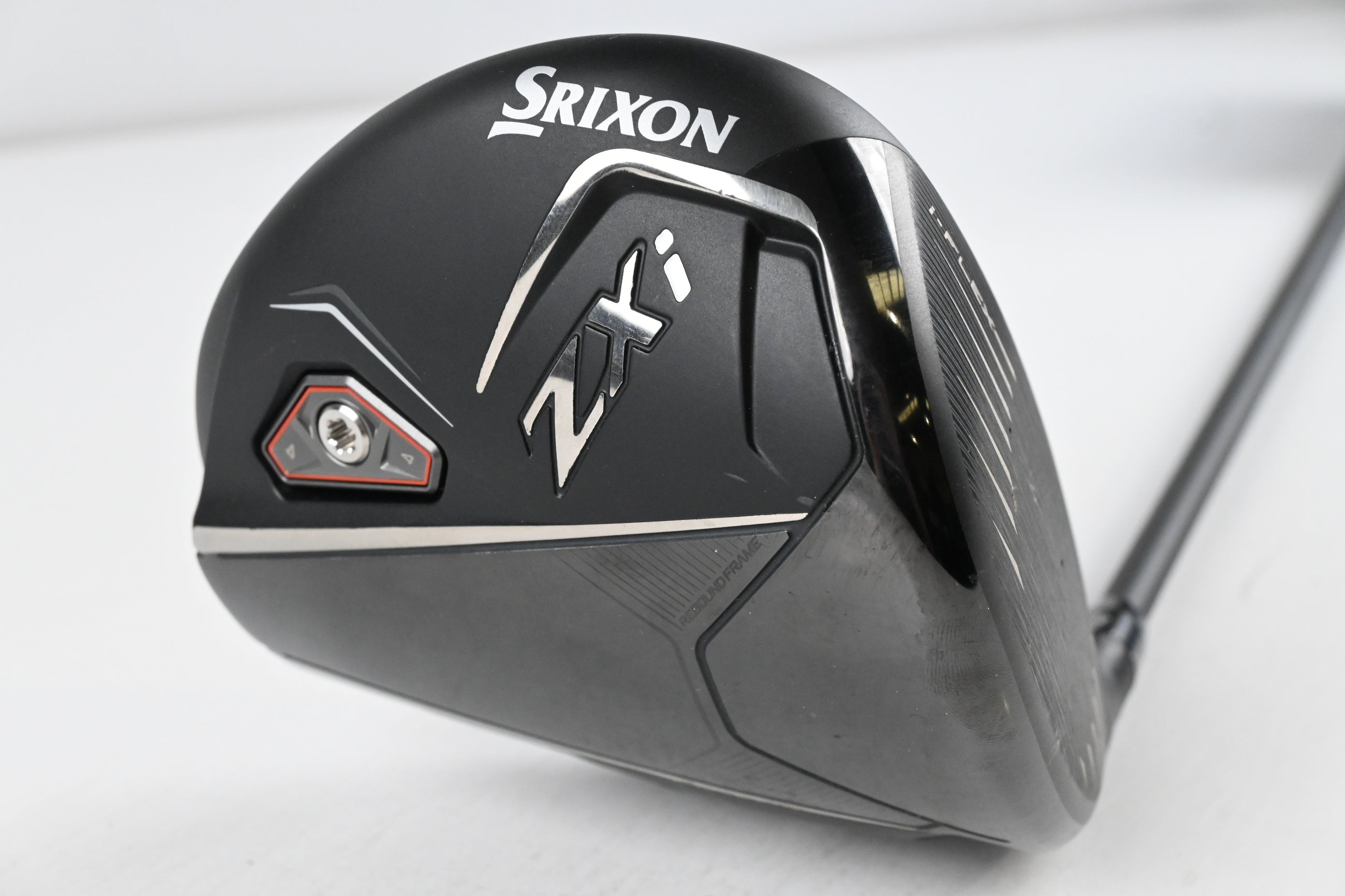Srixon ZXi Driver / 10.5 Degree / X-Flex HZRDUS Black 70 Shaft
