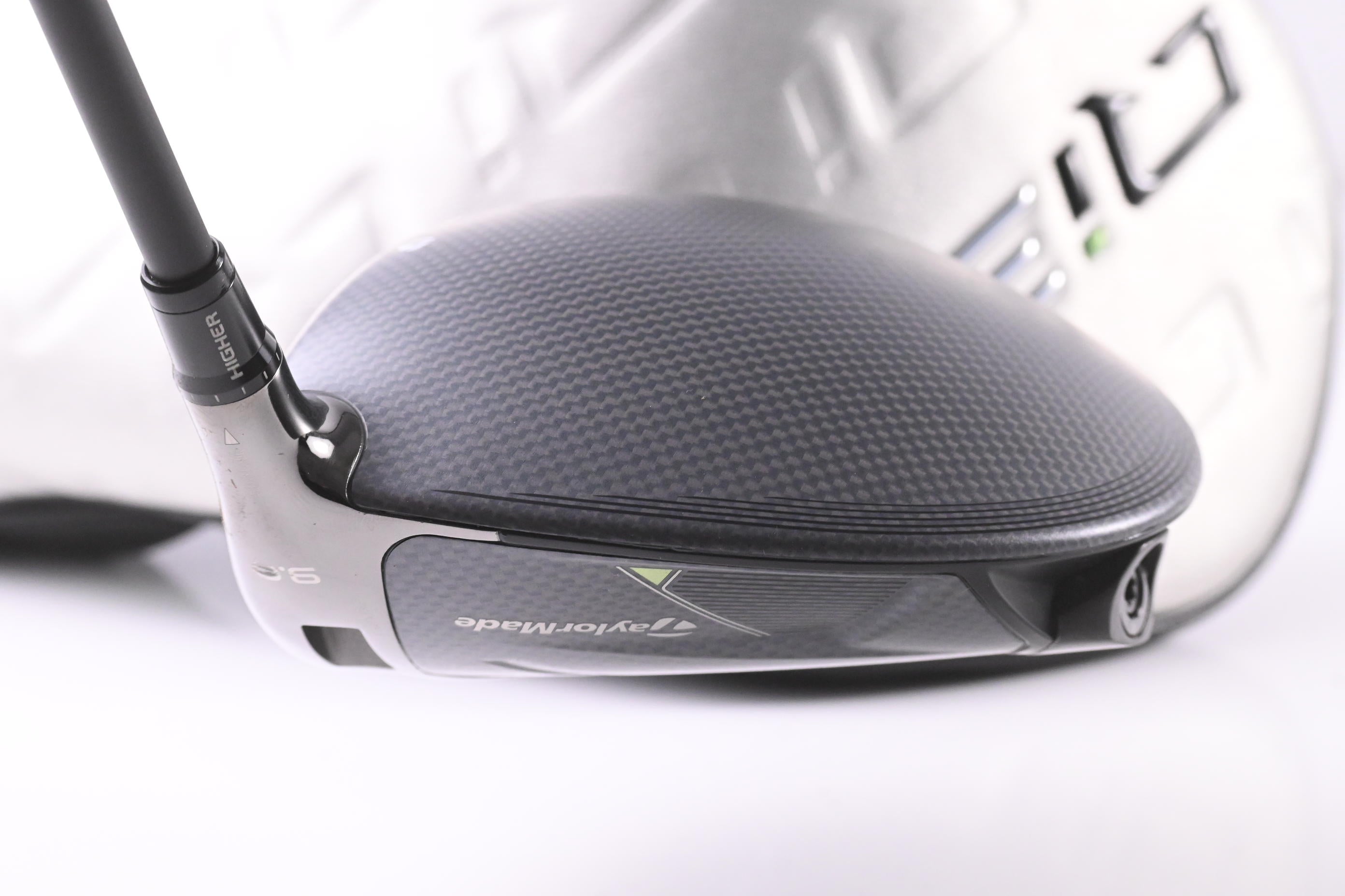 Taylormade Qi35 Driver / 9 Degree / Stiff Flex Kai'Li Dark Waves White 60 Shaft