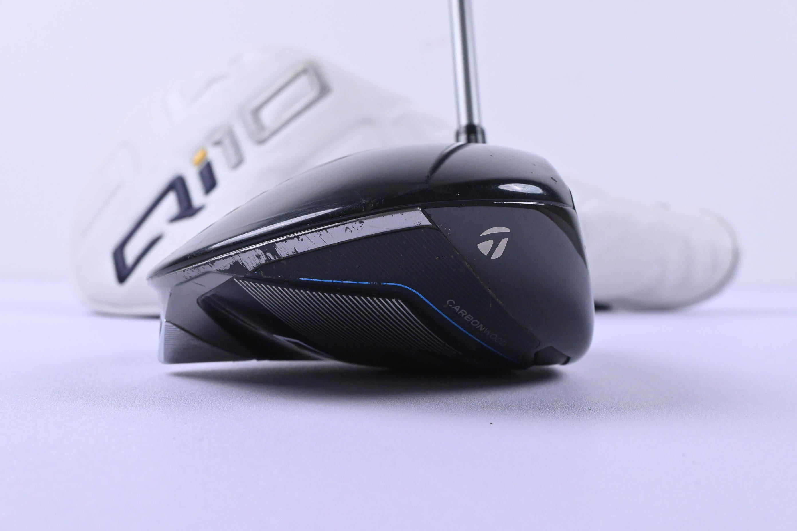 Taylormade Qi10 Driver / 10.5 Degree / Regular Flex Fujikura Speeder NX TCS 50