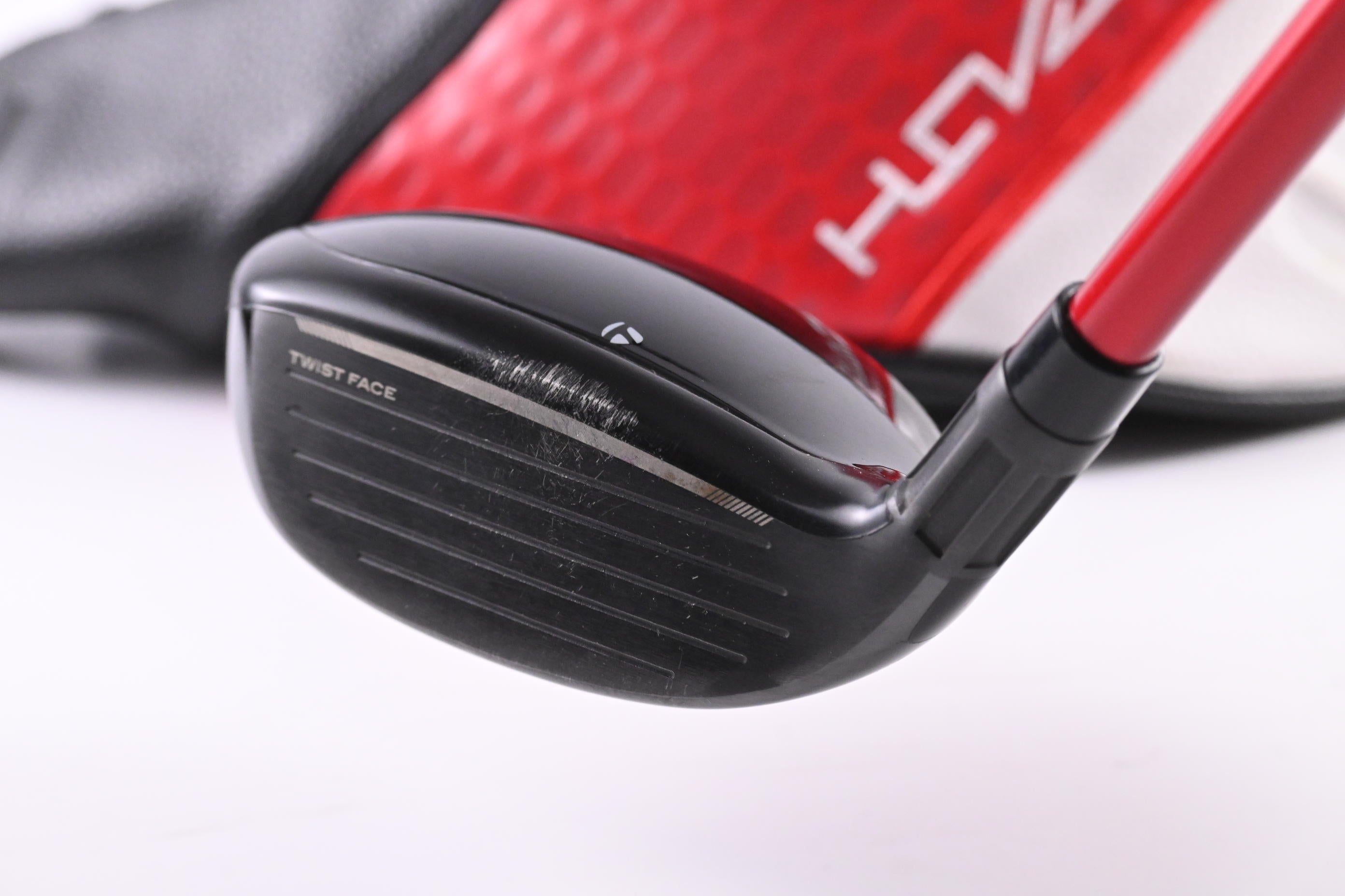 Taylormade Stealth 2 HD #4 Hybrid / 23 Degree / Regular Flex Speeder NX 50 Shaft