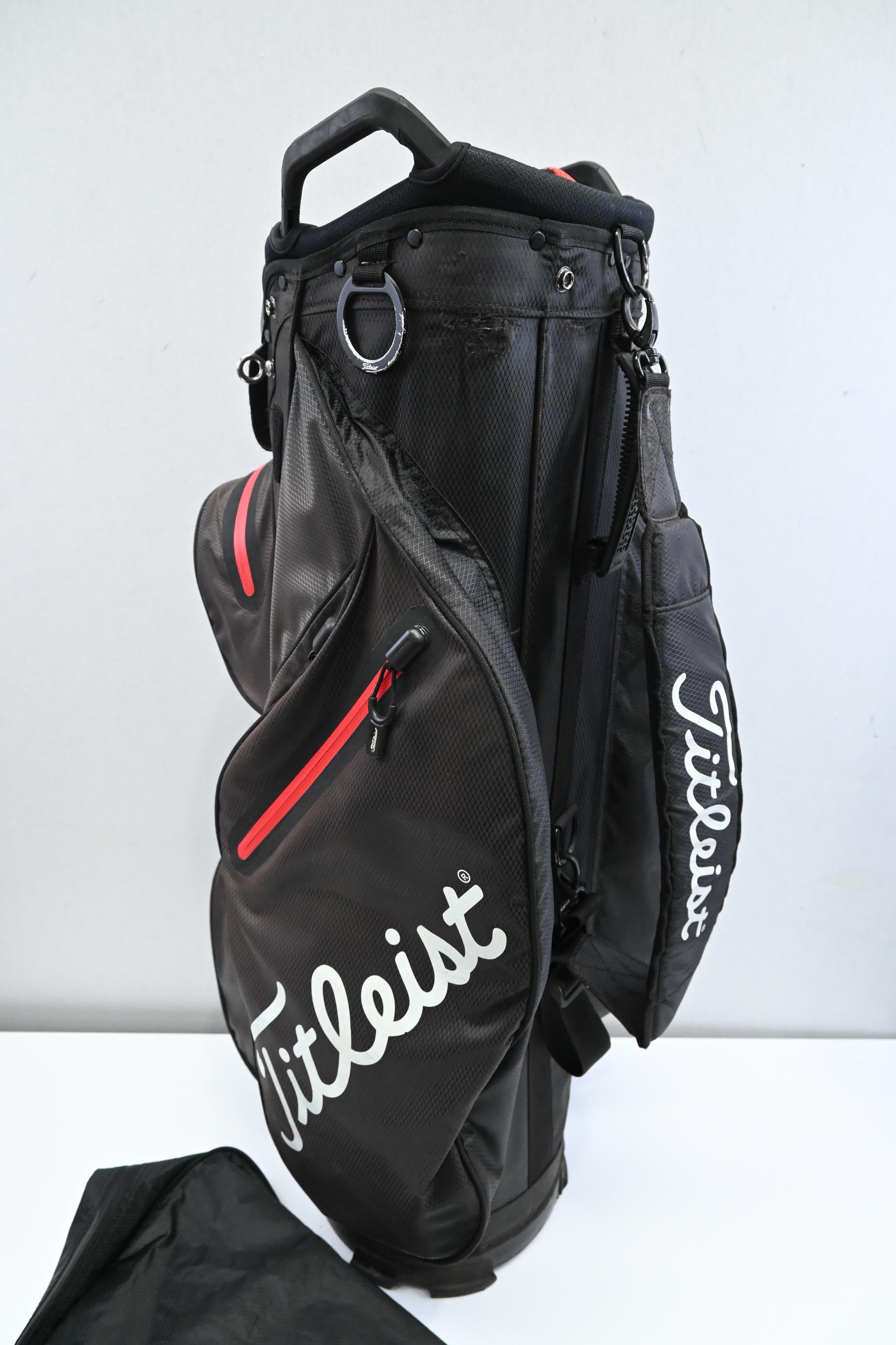 Titleist StaDry Cart Bag / 14-Way Divider / Brown, Red