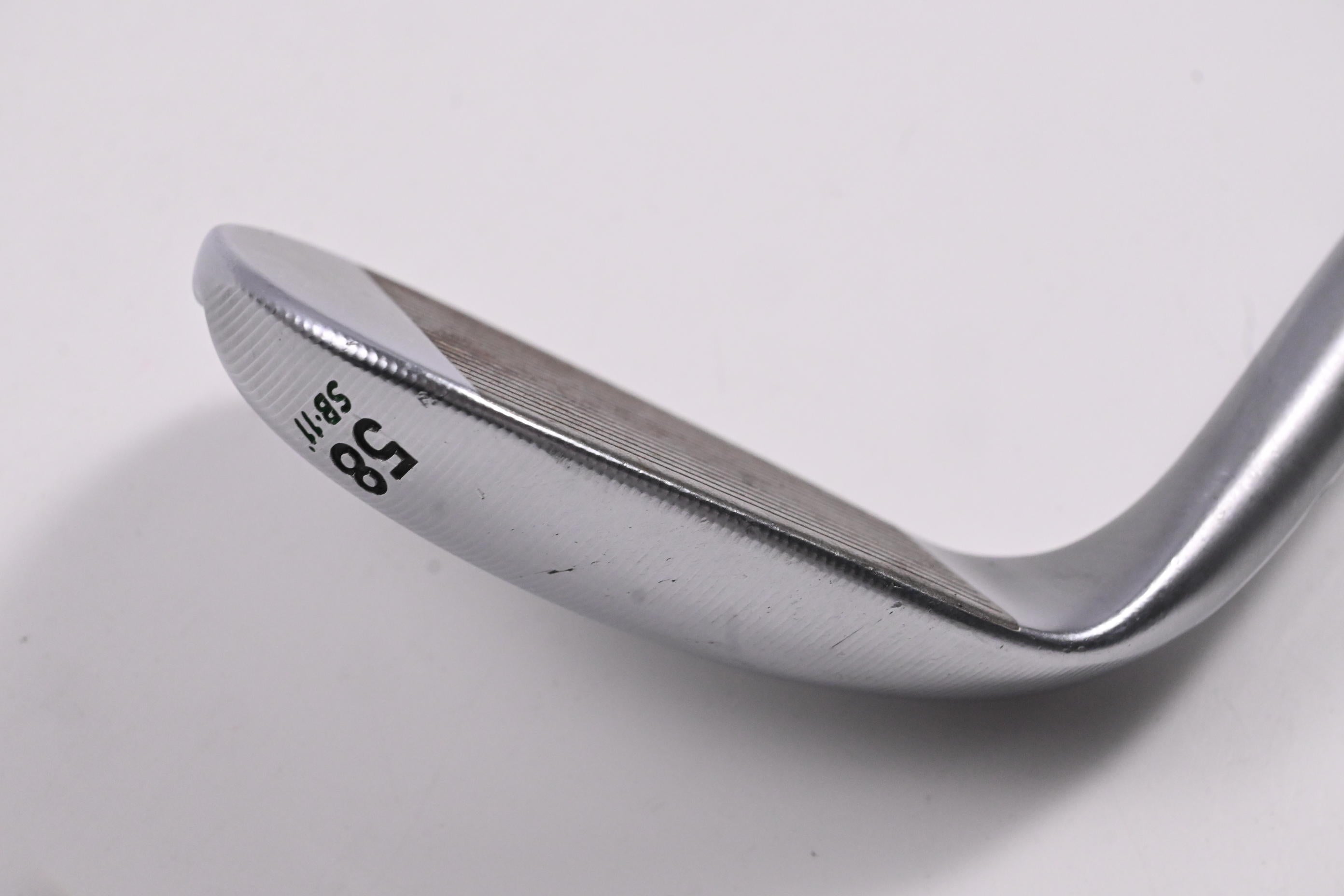 Taylormade Milled Grind 4 Lob Wedge / 58 Degree / Wedge Flex Dynamic Gold