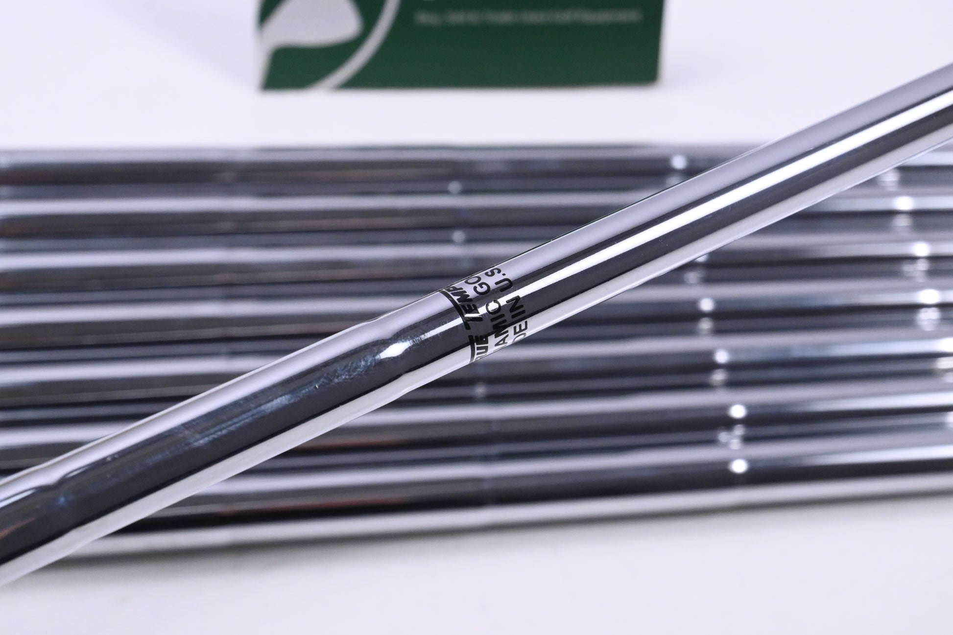 Dynamic Gold SL R300 Iron Shafts / Regular Flex / Set of 8 / .355" Taper Tips