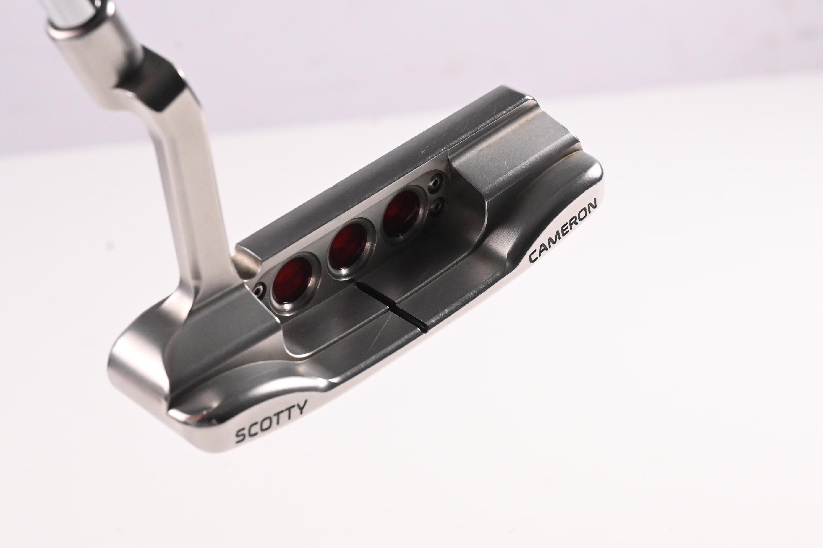 Scotty Cameron Select Newport Putter / 34 Inch