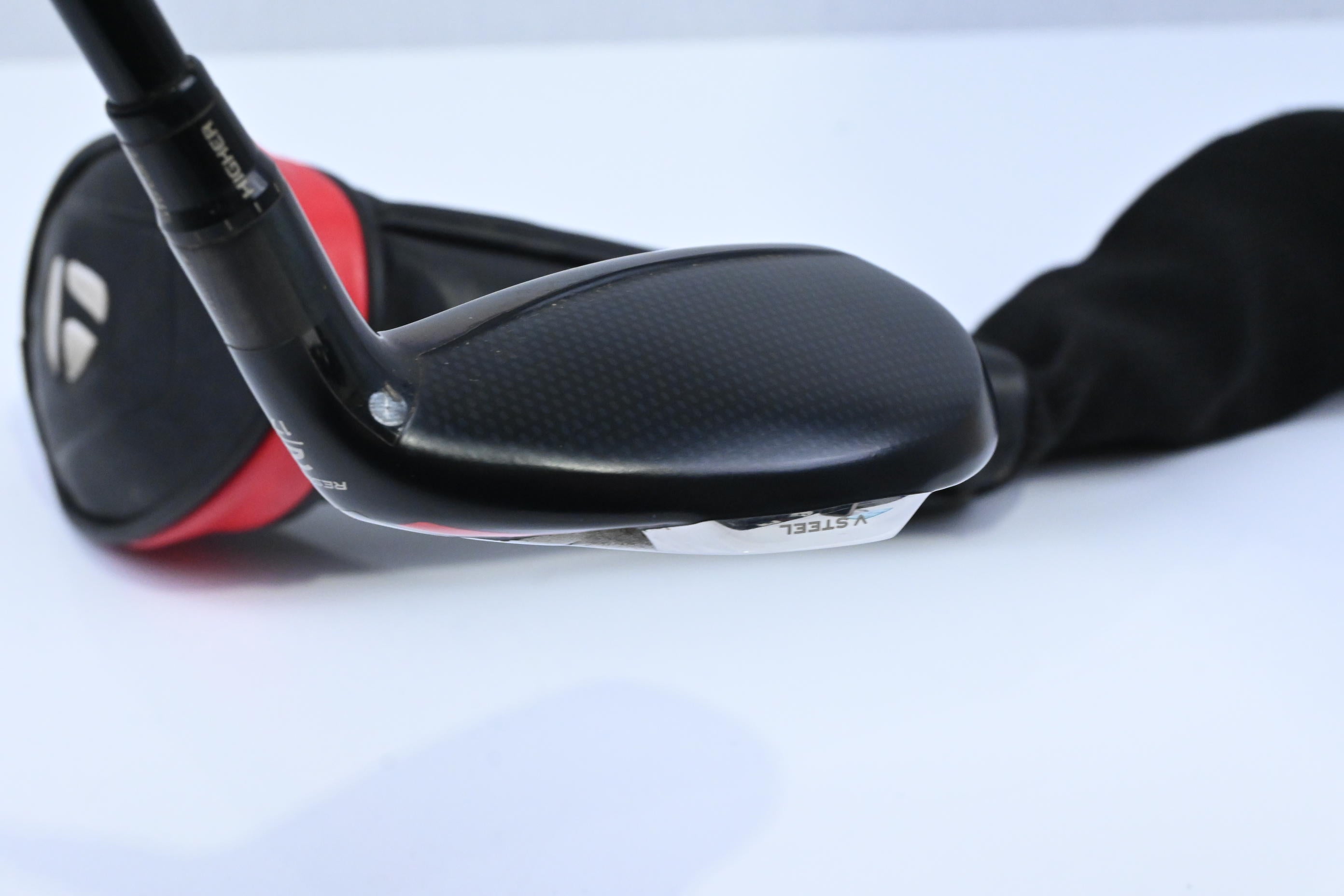 Taylormade Stealth Plus #2 Hybrid / 17 Degree / Stiff Flex HZRDUS Smoke RDX Red 80