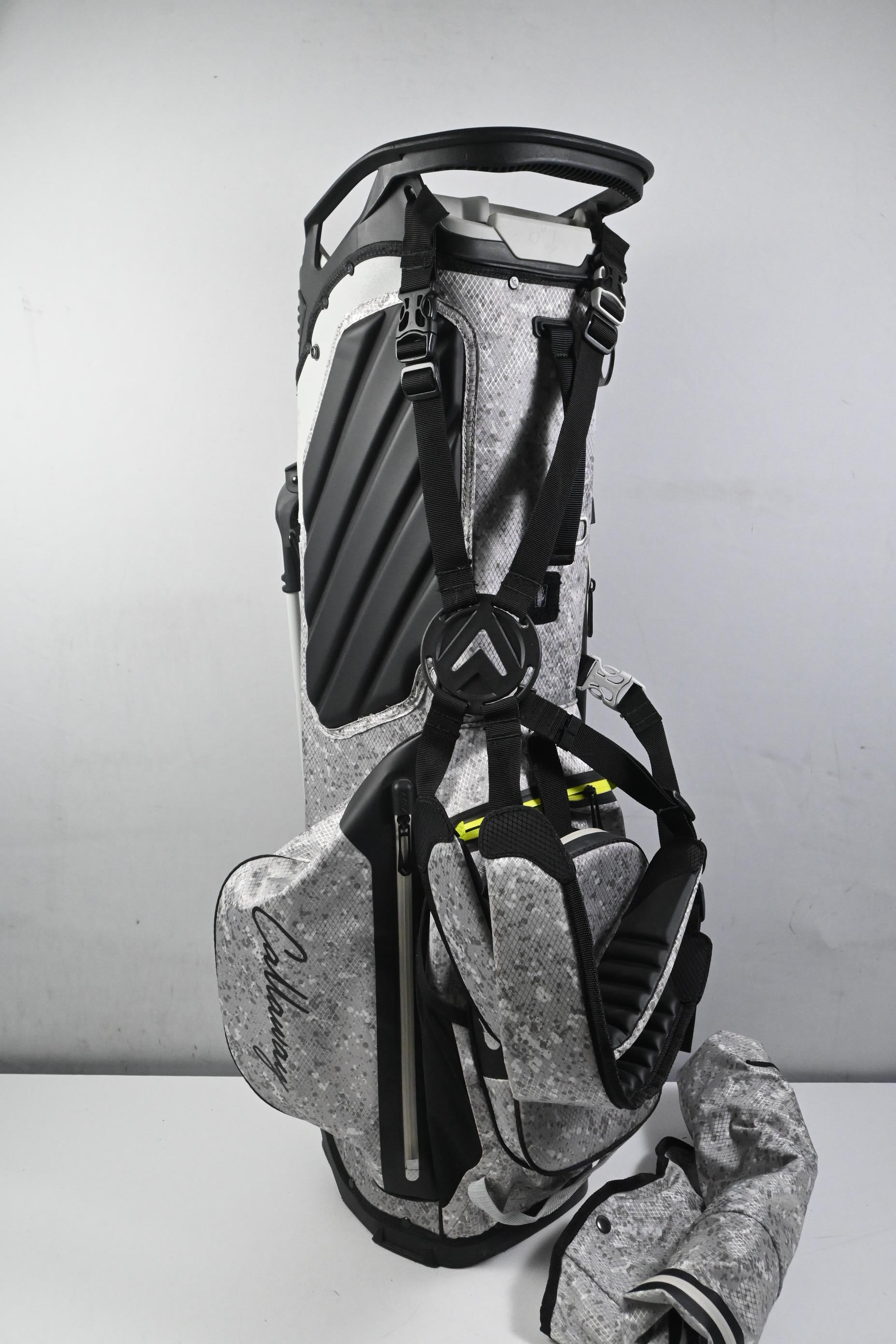 Callaway Fairway+ HD Stand Bag / 5-Way Divider / Silver & Neon