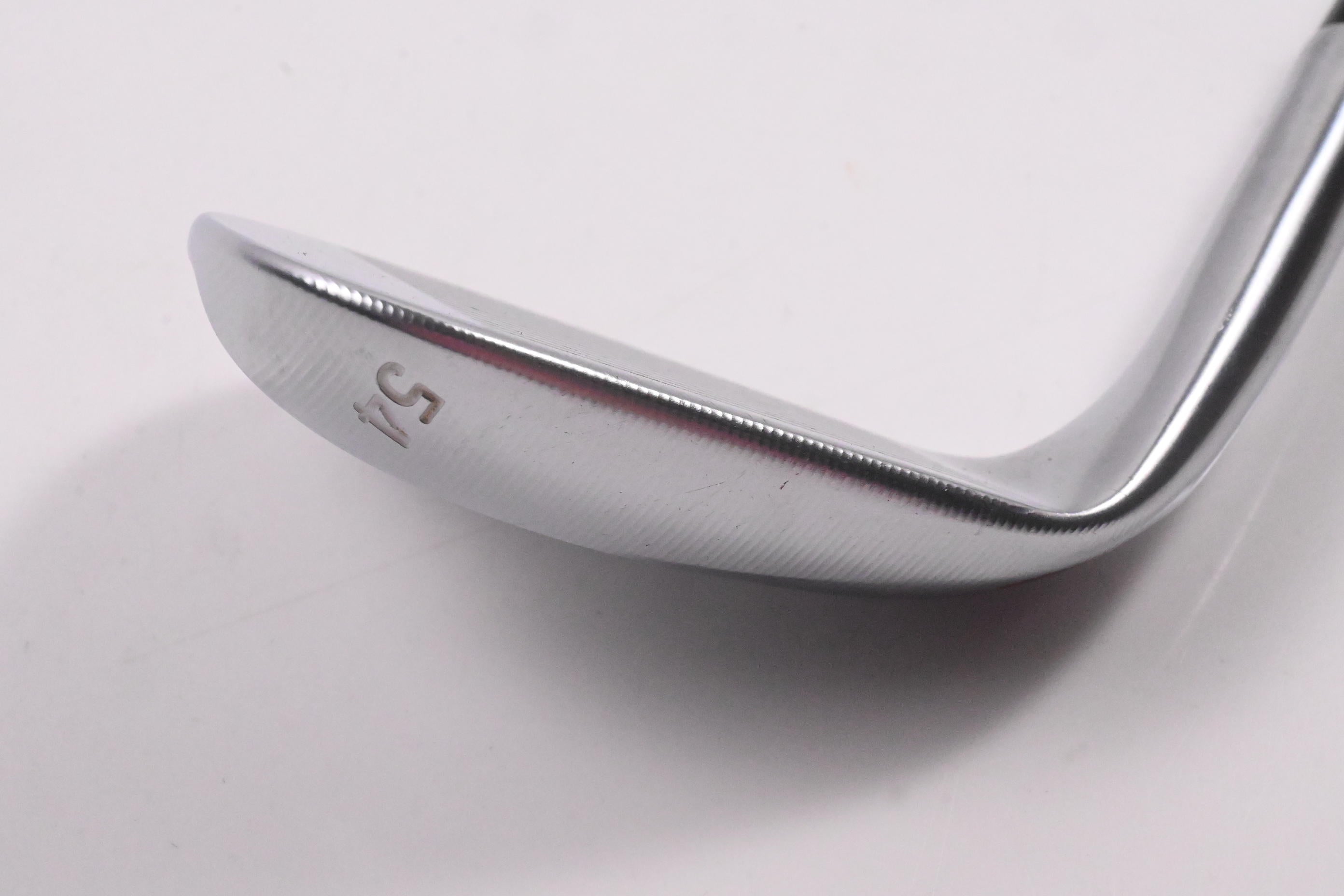 Taylormade Milled Grind Sand Wedge / 54 Degree / Wedge Flex Dynamic Gold Shaft