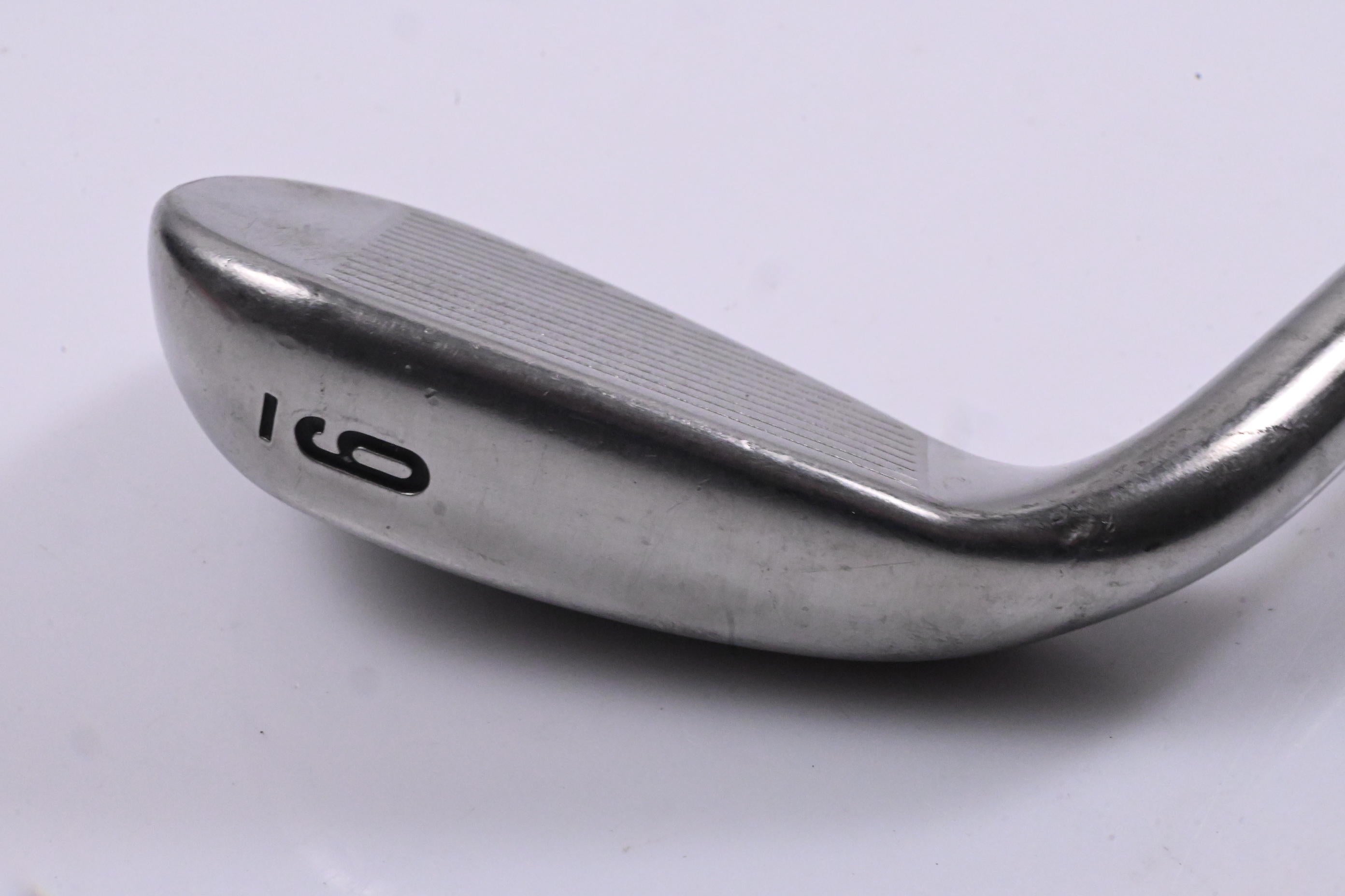Callaway X2 Hot #9 Iron / 36 Degree / Regular Flex True Temper Speed Step 85