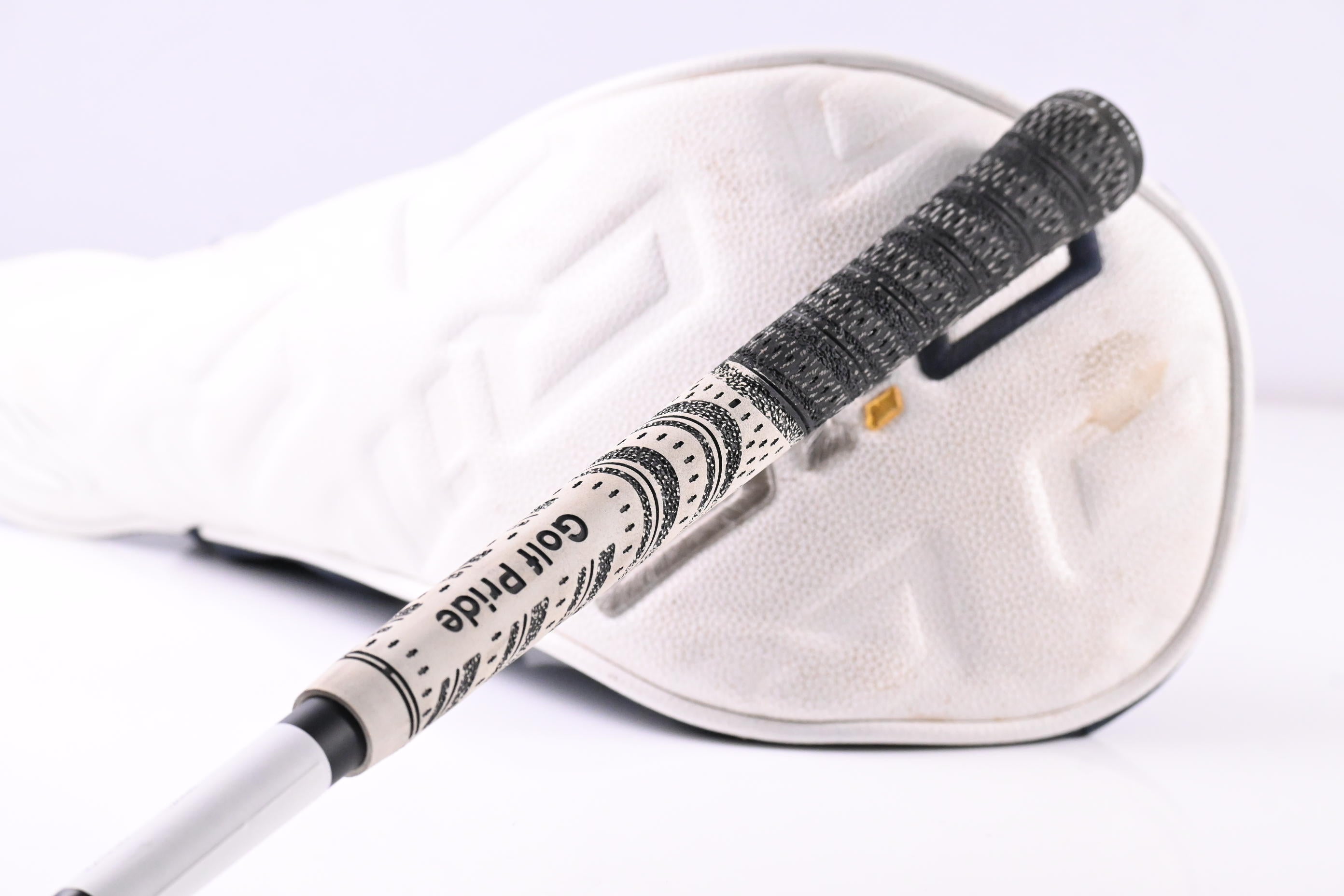 Taylormade Qi10 LS Driver / 8 Degree / X-Flex Kai'li White Darkwaves 60 Shaft