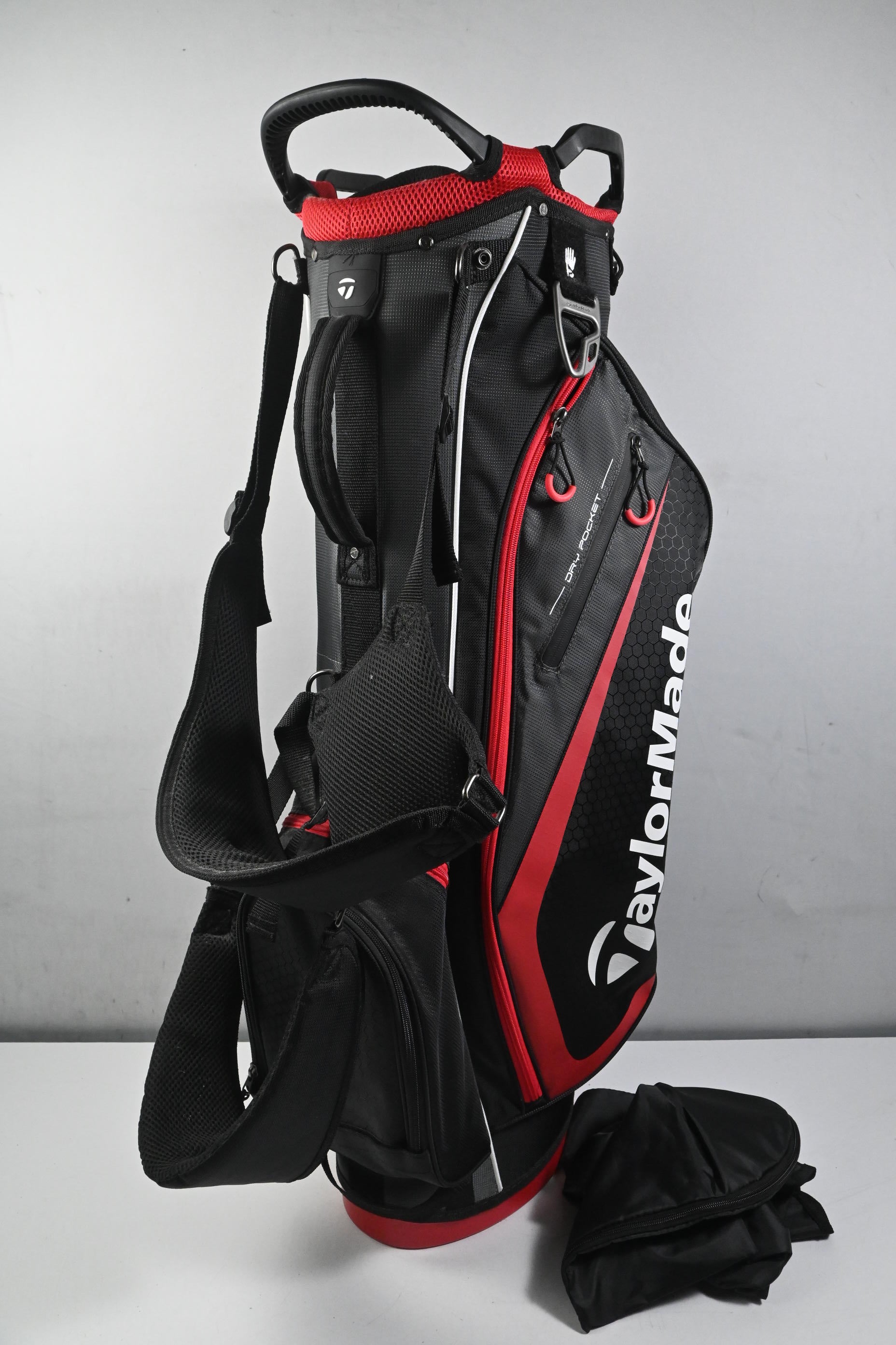Taylormade Stand Bag / 7-Way Divider / Black & Red