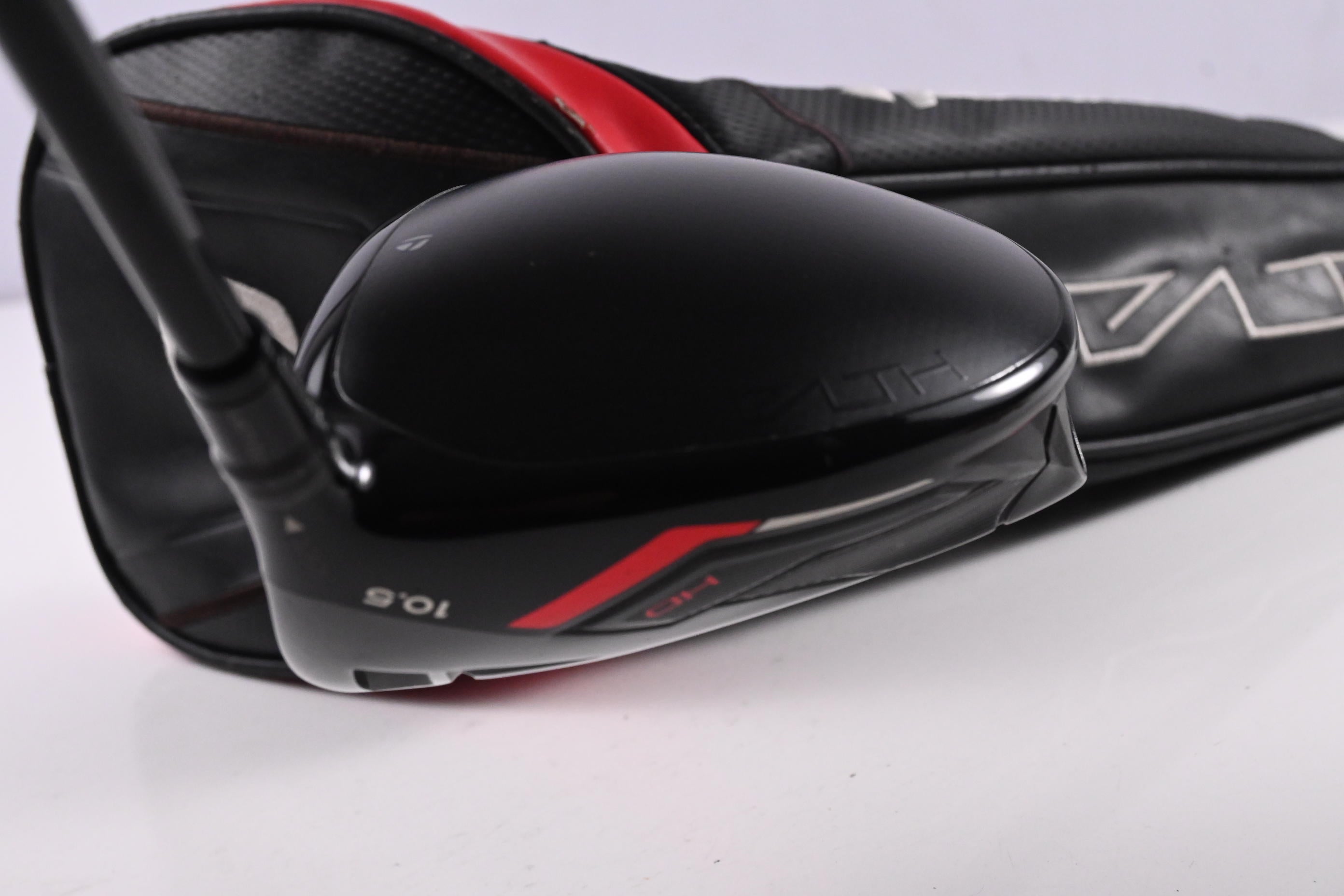 Taylormade Stealth HD Driver / 10.5 Degree / Regular Flex Ventus Red 5 Shaft