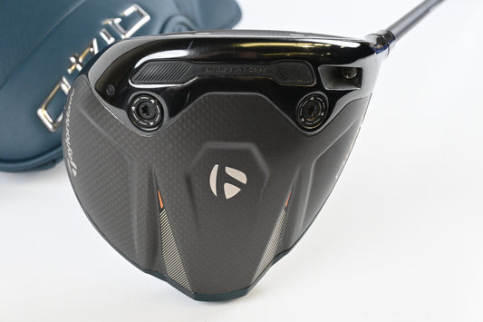 Taylormade Qi4D Driver / 10.5 Degree / Regular Flex REAX 50 Shaft