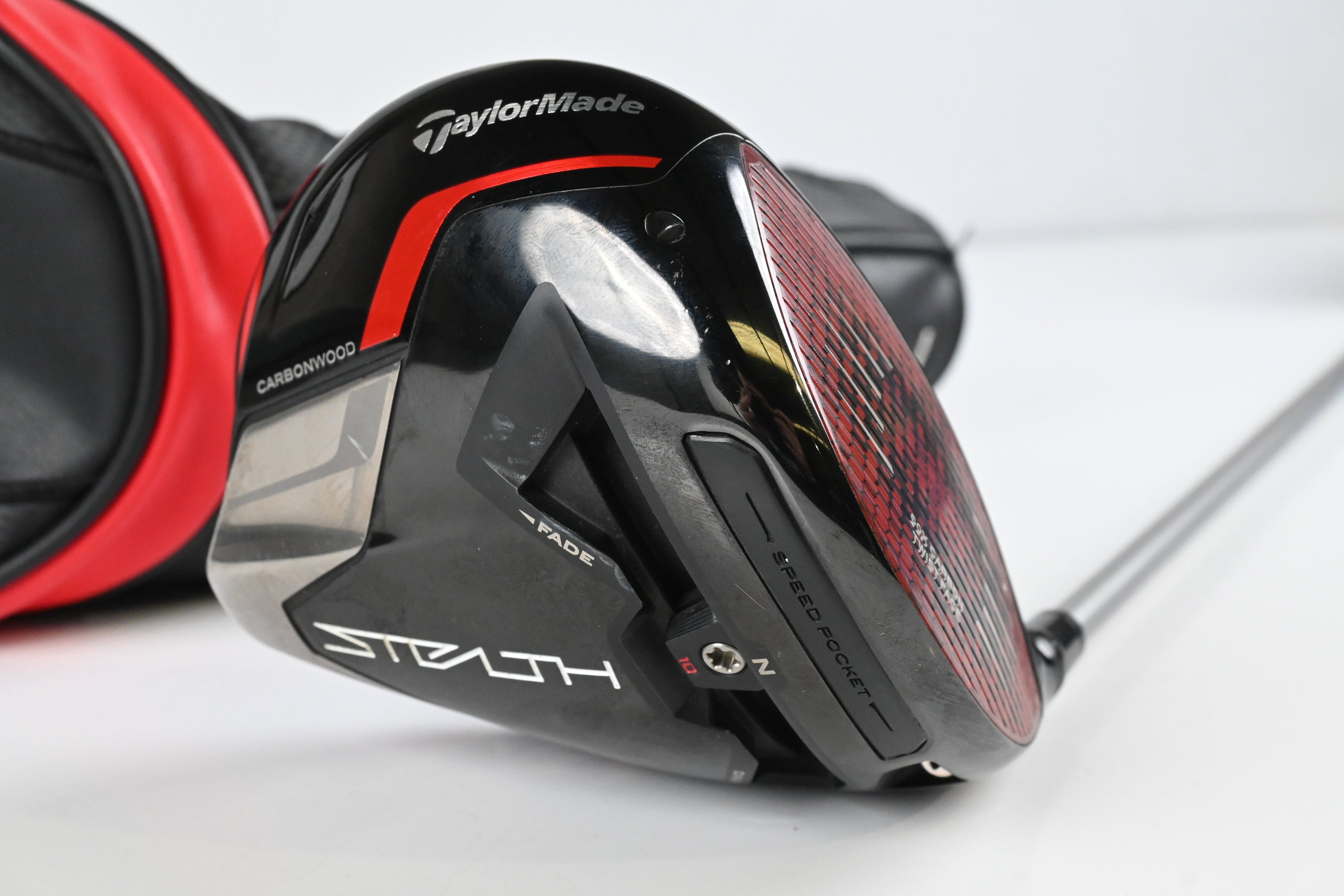 Taylormade Stealth Plus Driver / 10.5 Degree / Stiff Flex Fujikura Air Speeder 50