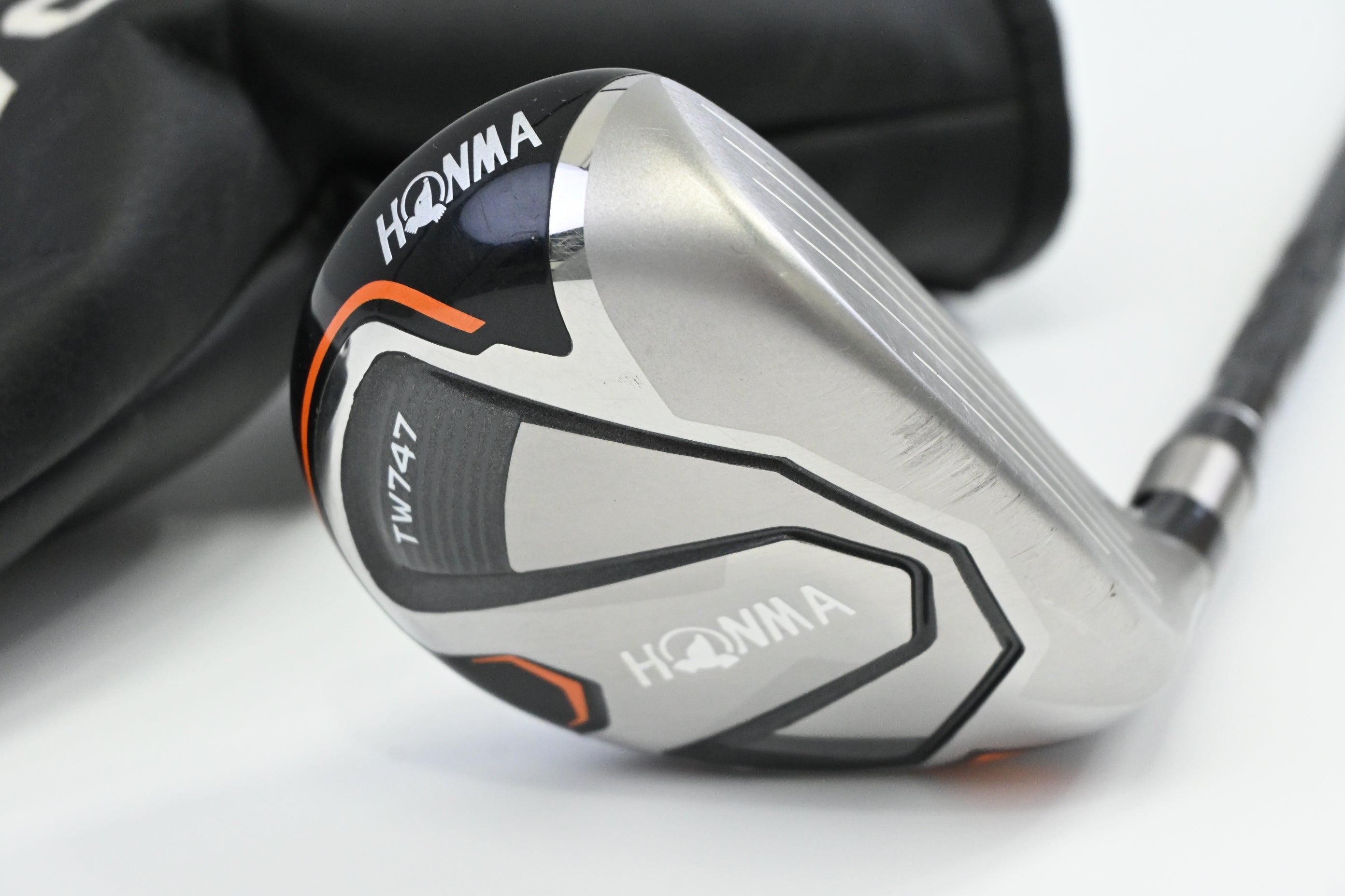 Honma TW747 UT #4 Hybrid / 22 Degree / X-Flex Vizard UT-H7 Shaft