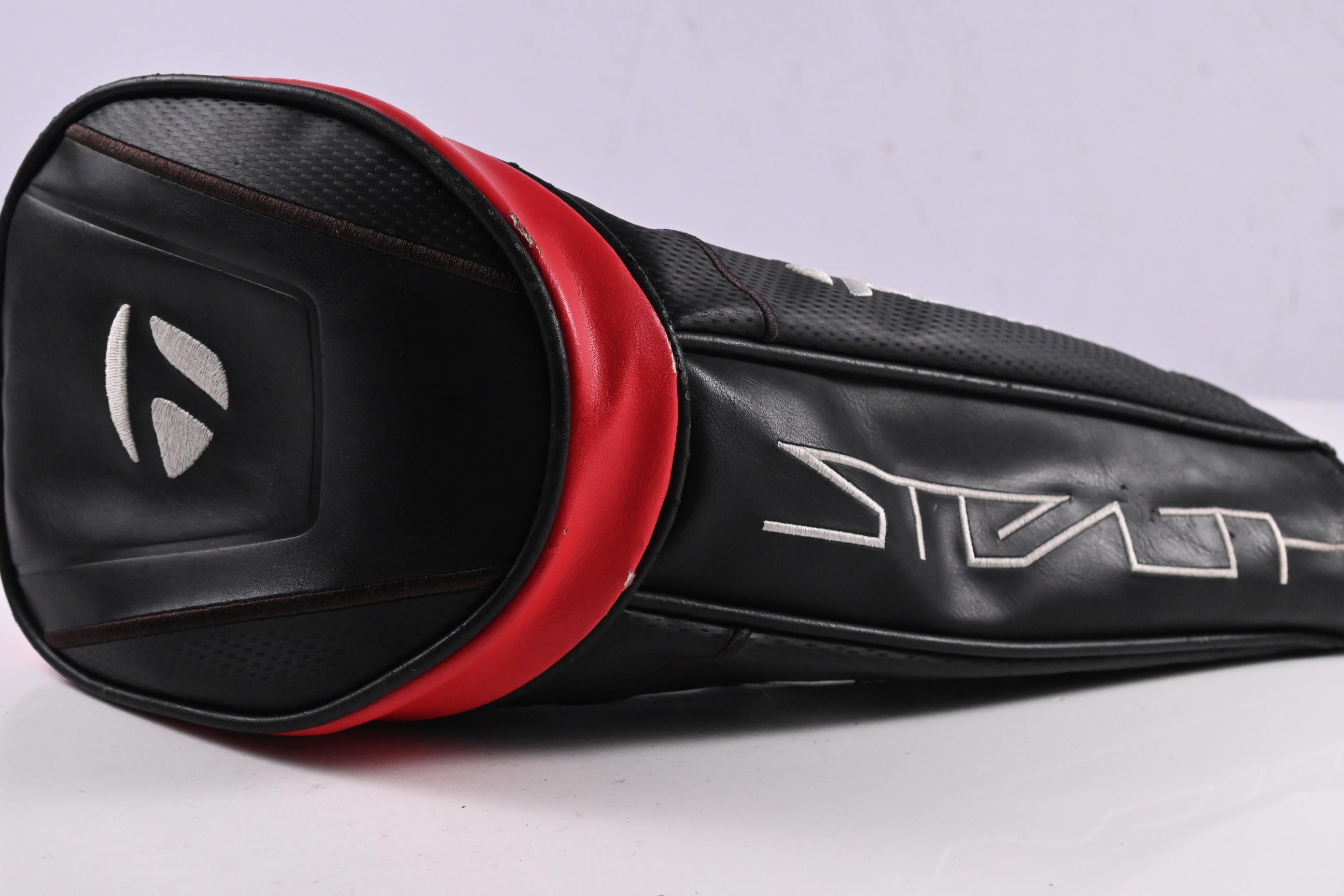 Taylormade Stealth HD Driver / 10.5 Degree / Regular Flex Ventus Red 5 Shaft