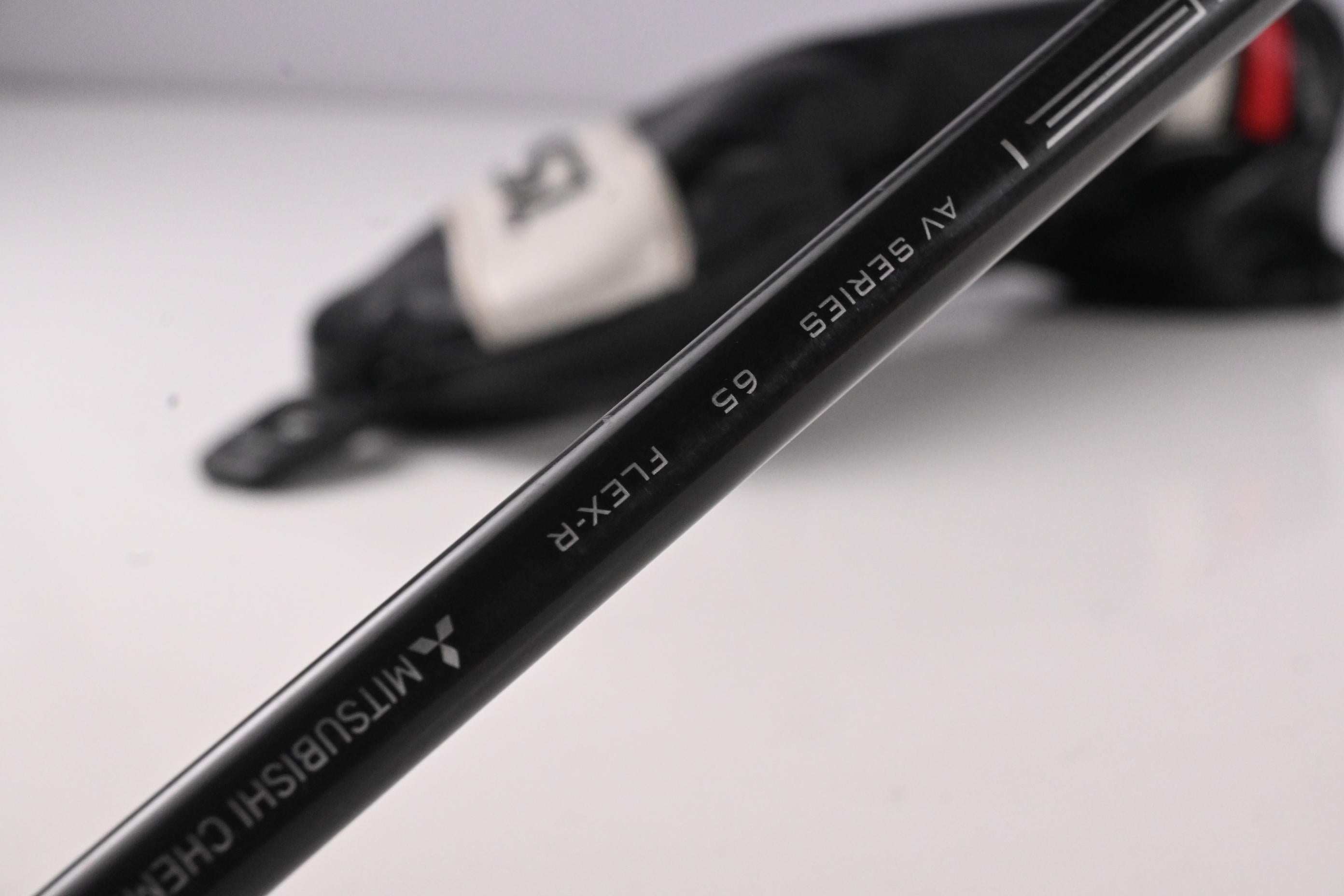 Titleist TS2 #5 Wood / 18 Degree / Regular Flex Tensei AV Blue 65 Shaft