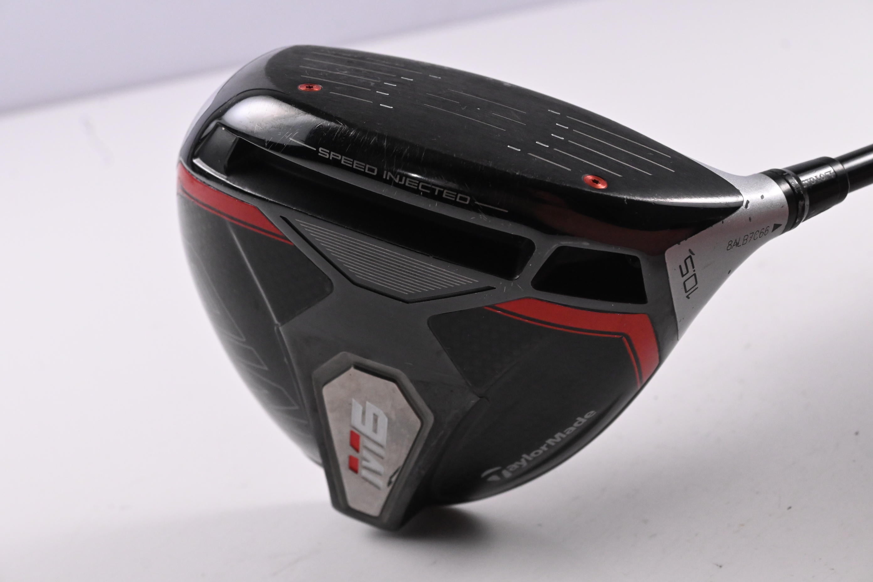 Taylormade M6 Driver / 10.5 Degree / Regular Flex Fujikura Atmos Orange 5 Shaft