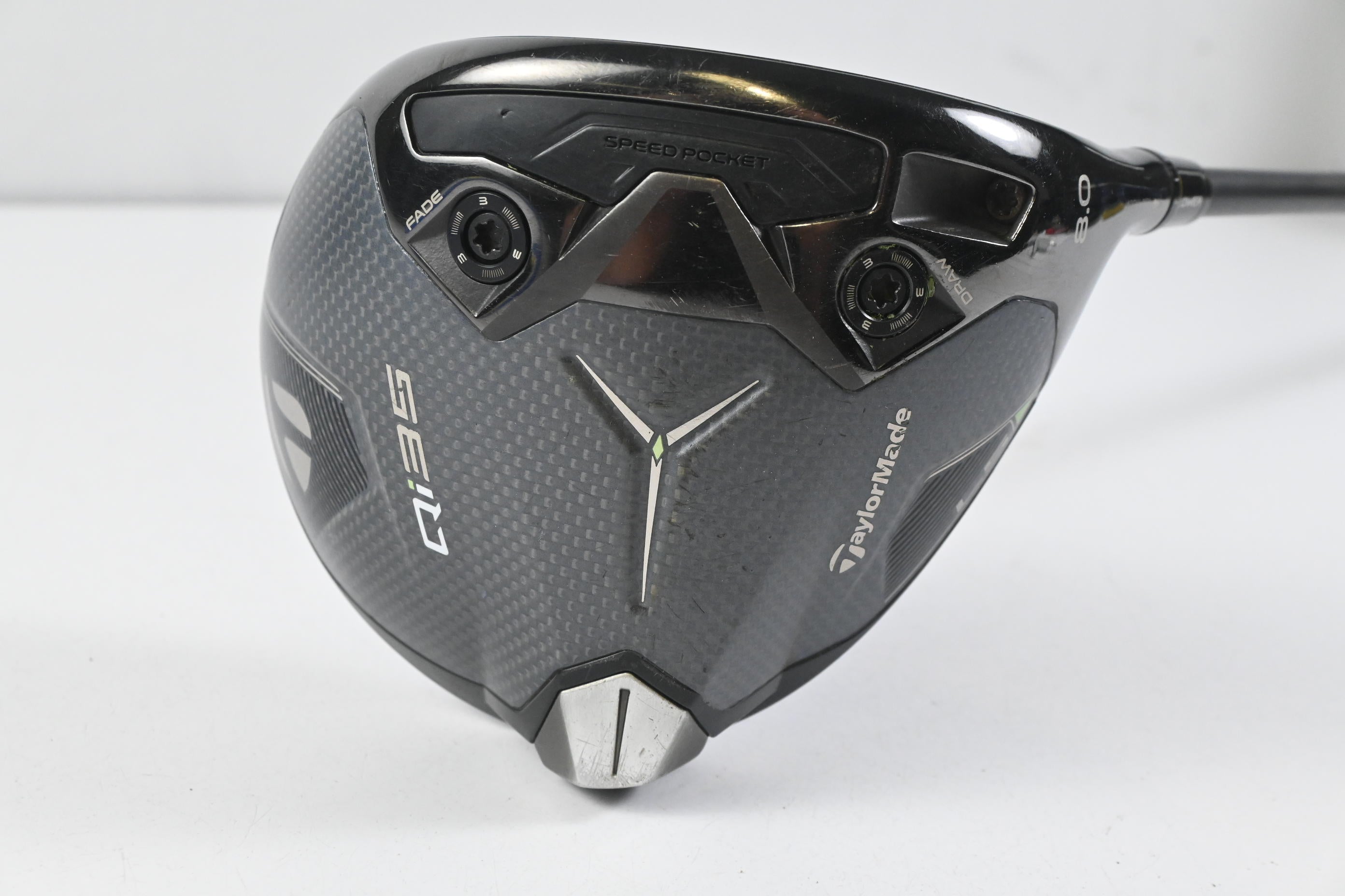 Taylormade Qi35 LS Driver / 8 Degree / X-Flex Kai'li Dark Waves White 60 Shaft