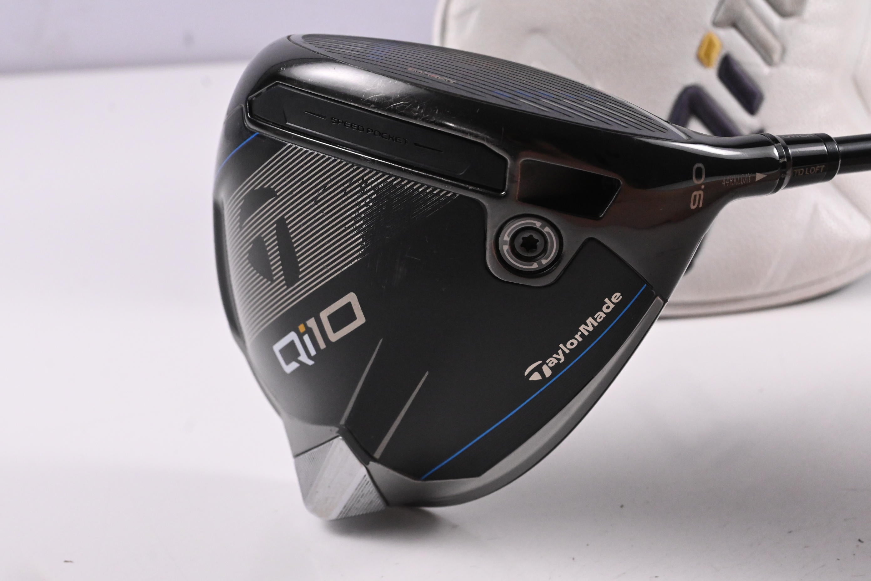 Taylormade Qi10 Driver / 9 Degree / Regular Flex UST Helium Nanocore 5 Shaft