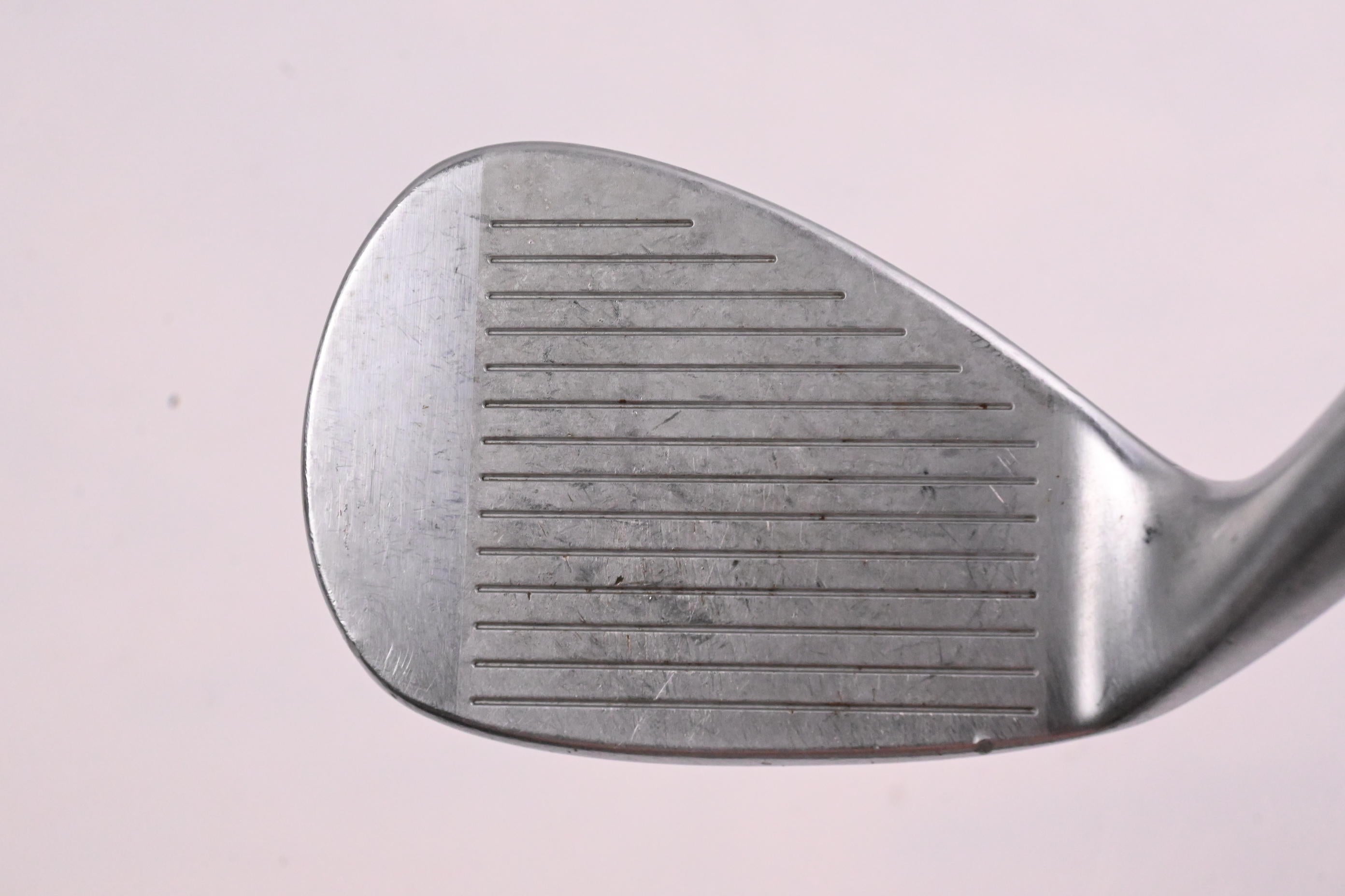 Nike VR V-Rev Gap Wedge / 52 Degree / Wedge Flex Dynamic Gold Shaft