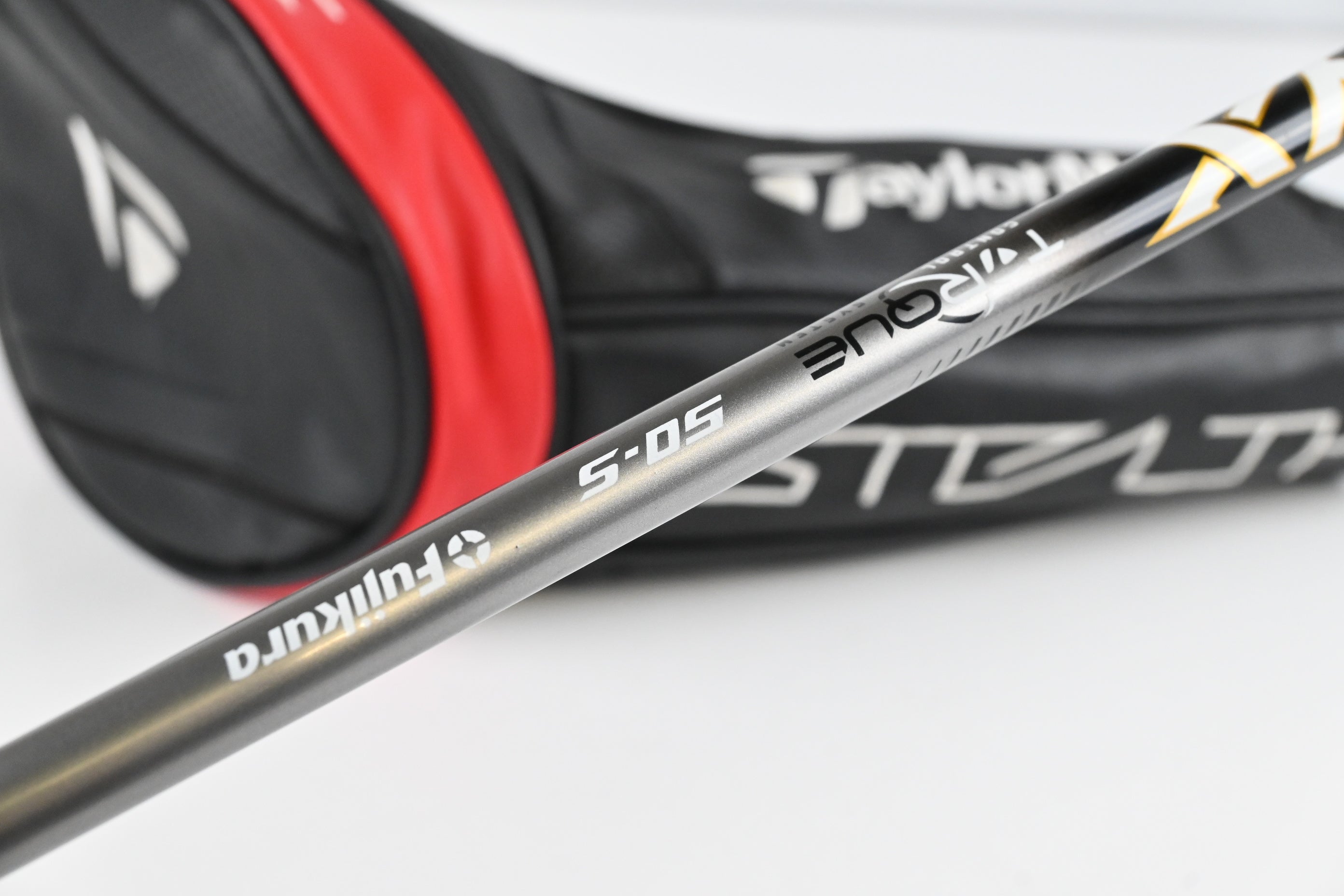 Taylormade Stealth Plus Driver / 10.5 Degree / Stiff Flex Fujikura Air Speeder 50