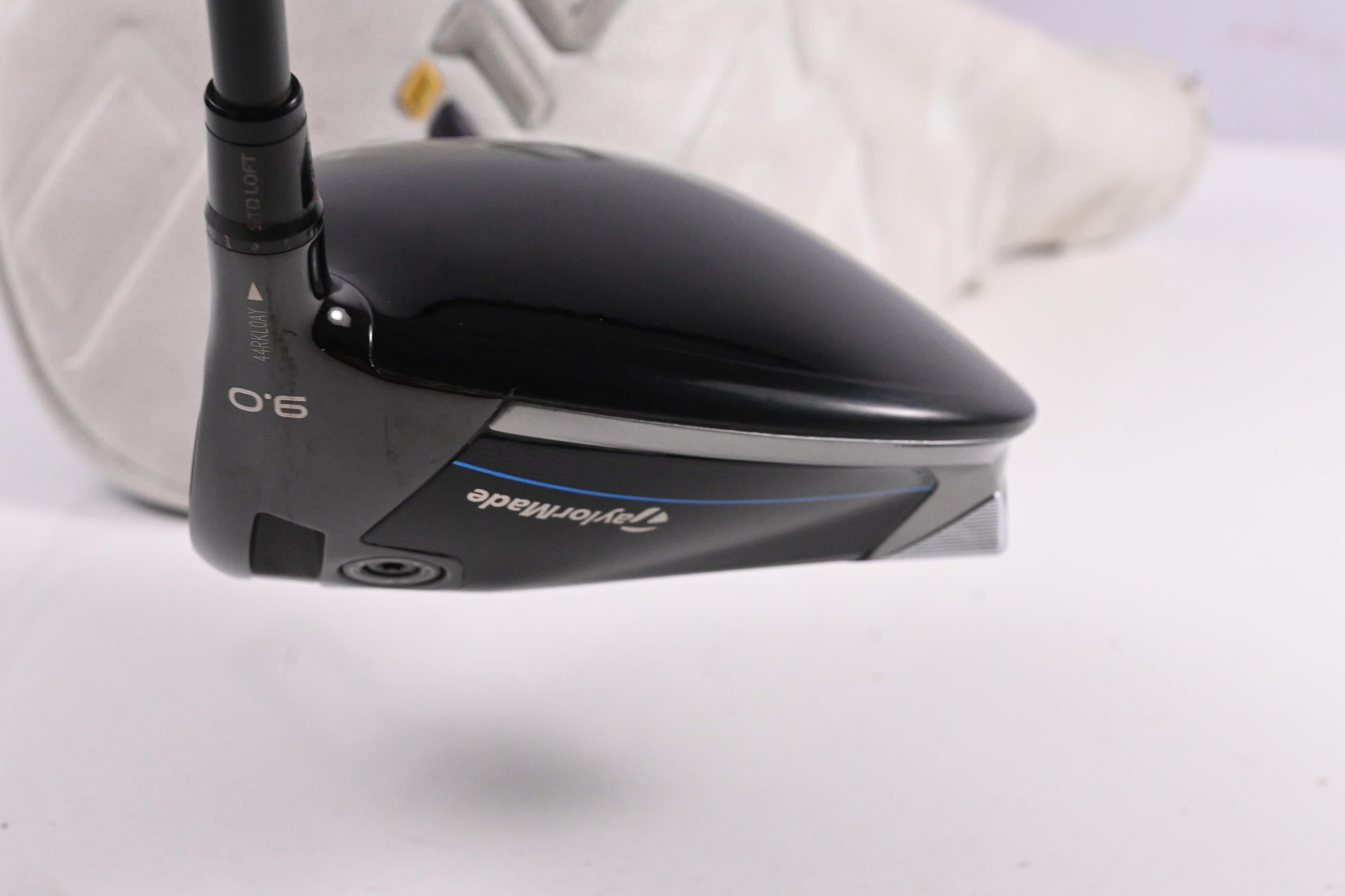 Taylormade Qi10 Driver / 9 Degree / Regular Flex UST Helium Nanocore 5 Shaft