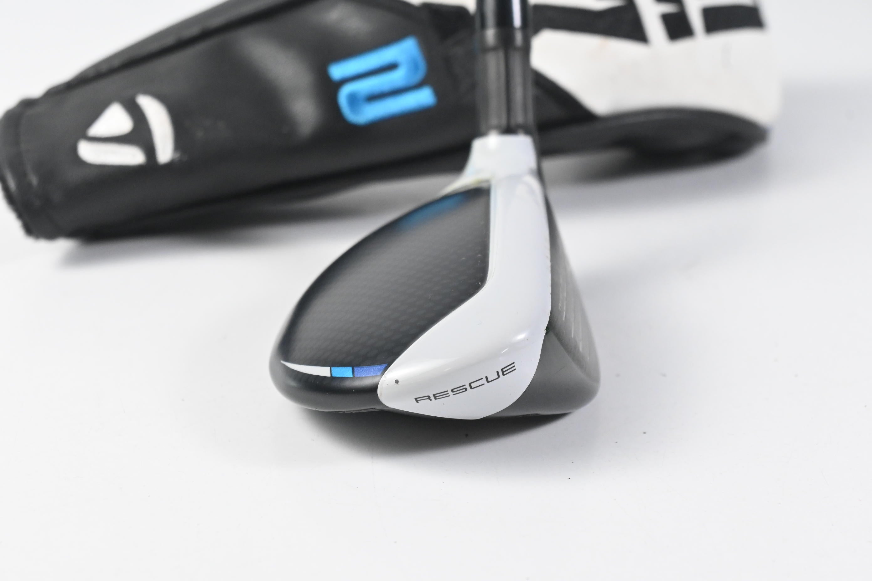 Taylormade SIM2 Max #3 Hybrid / 19 Degree / Stiff Flex Ventus Blue 7 Shaft