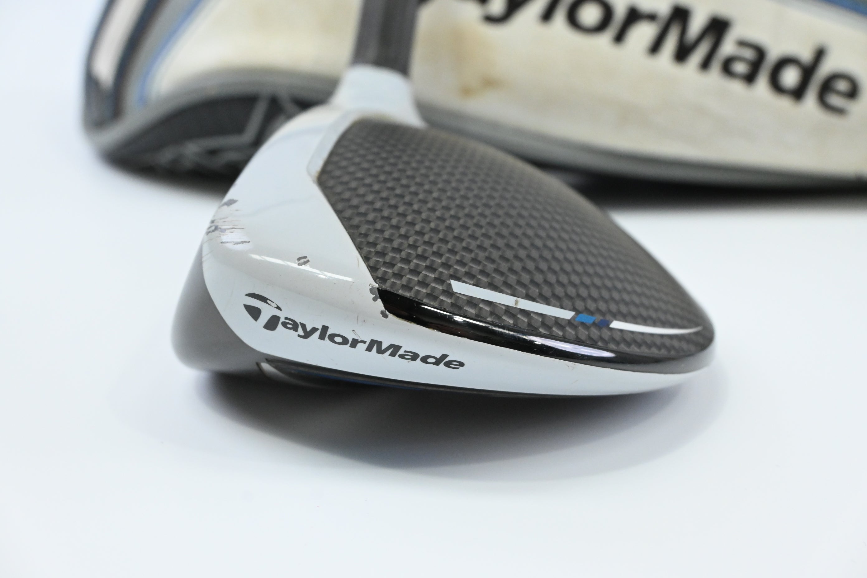 Left Hand Taylormade SIM Max #5 Wood / 18 Degree / Regular Flex Ventus Blue 5