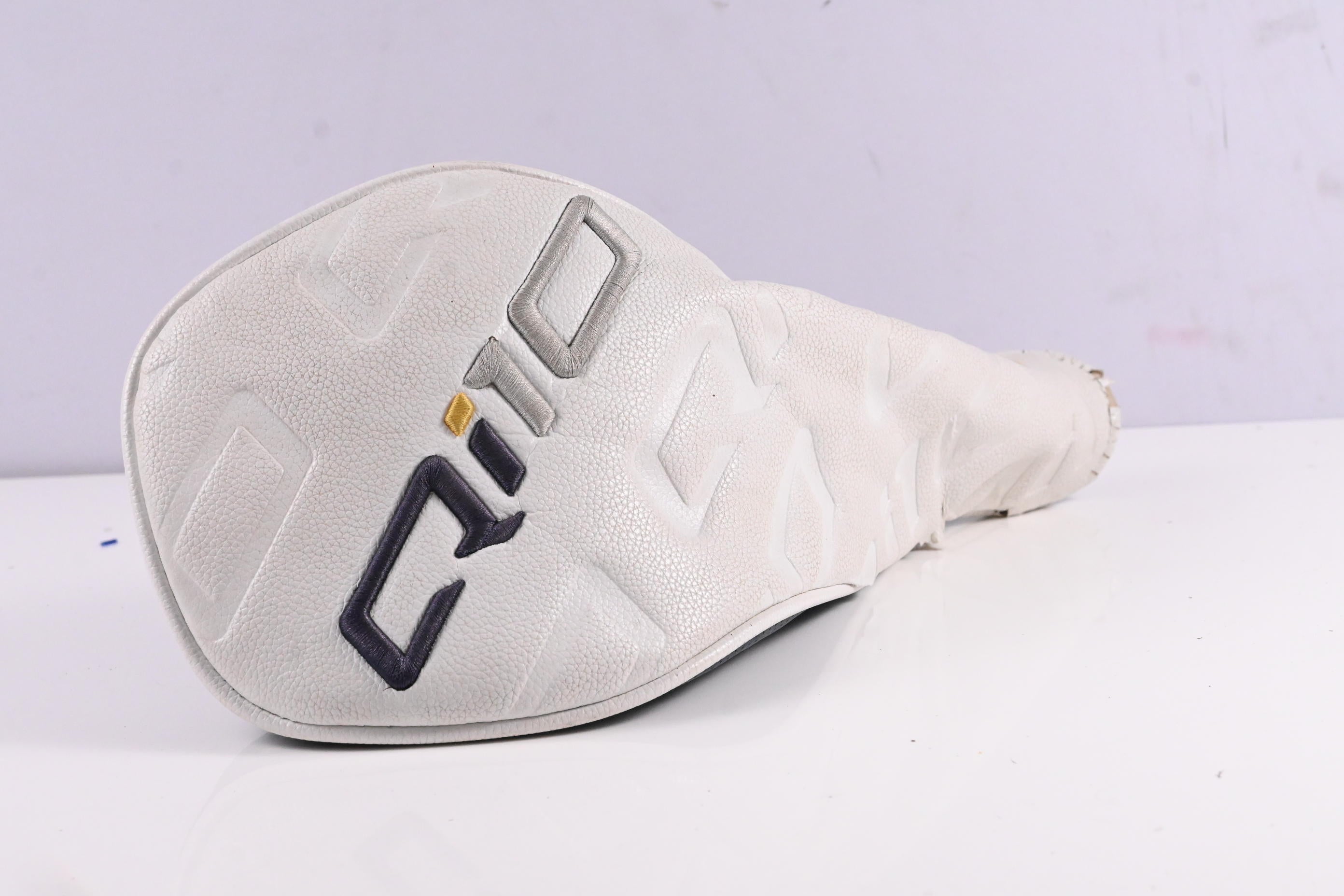 Taylormade Qi10 Driver / 9 Degree / Regular Flex UST Helium Nanocore 5 Shaft
