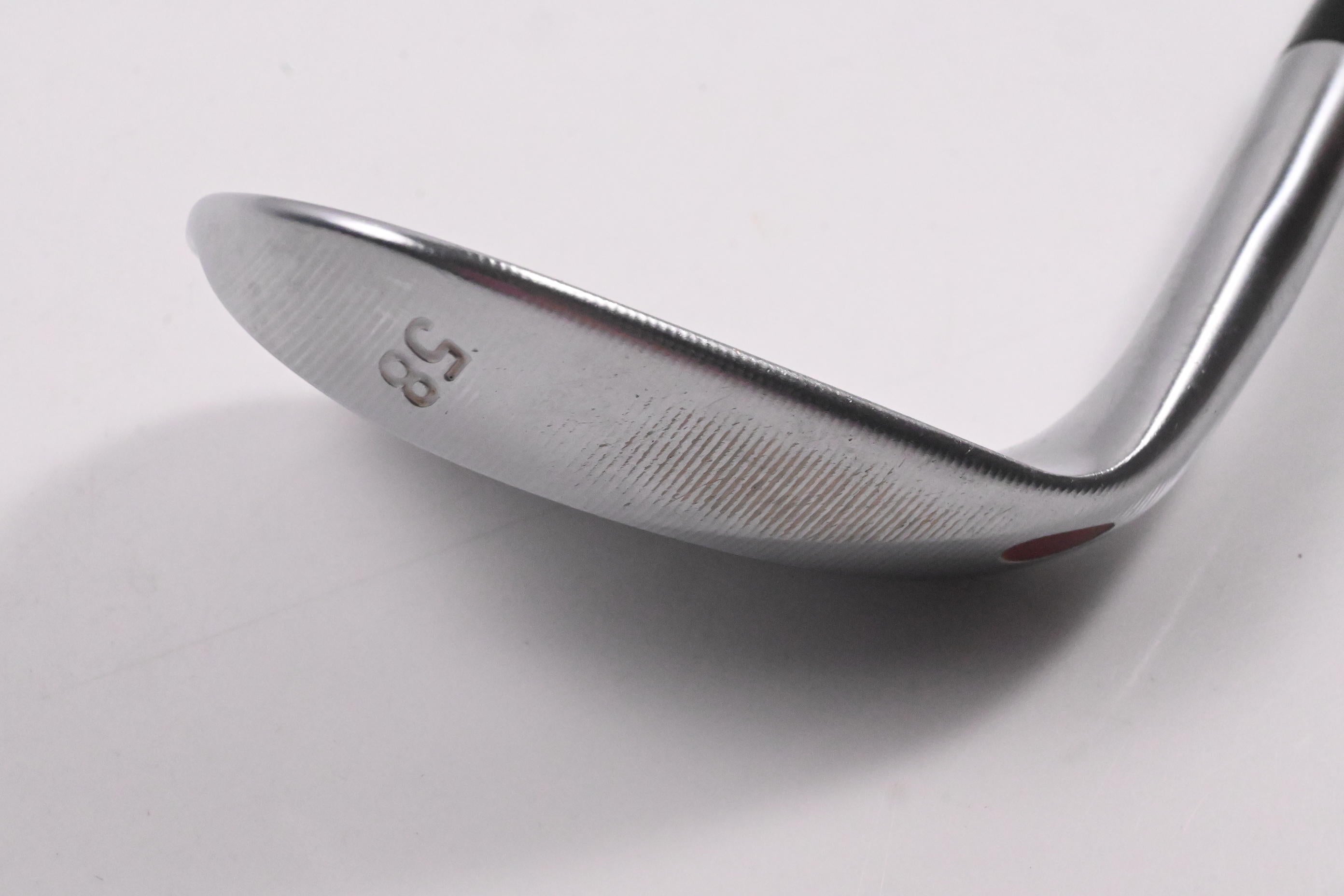 Taylormade Milled Grind Lob Wedge / 58 Degree / Wedge Flex Dynamic Gold Shaft