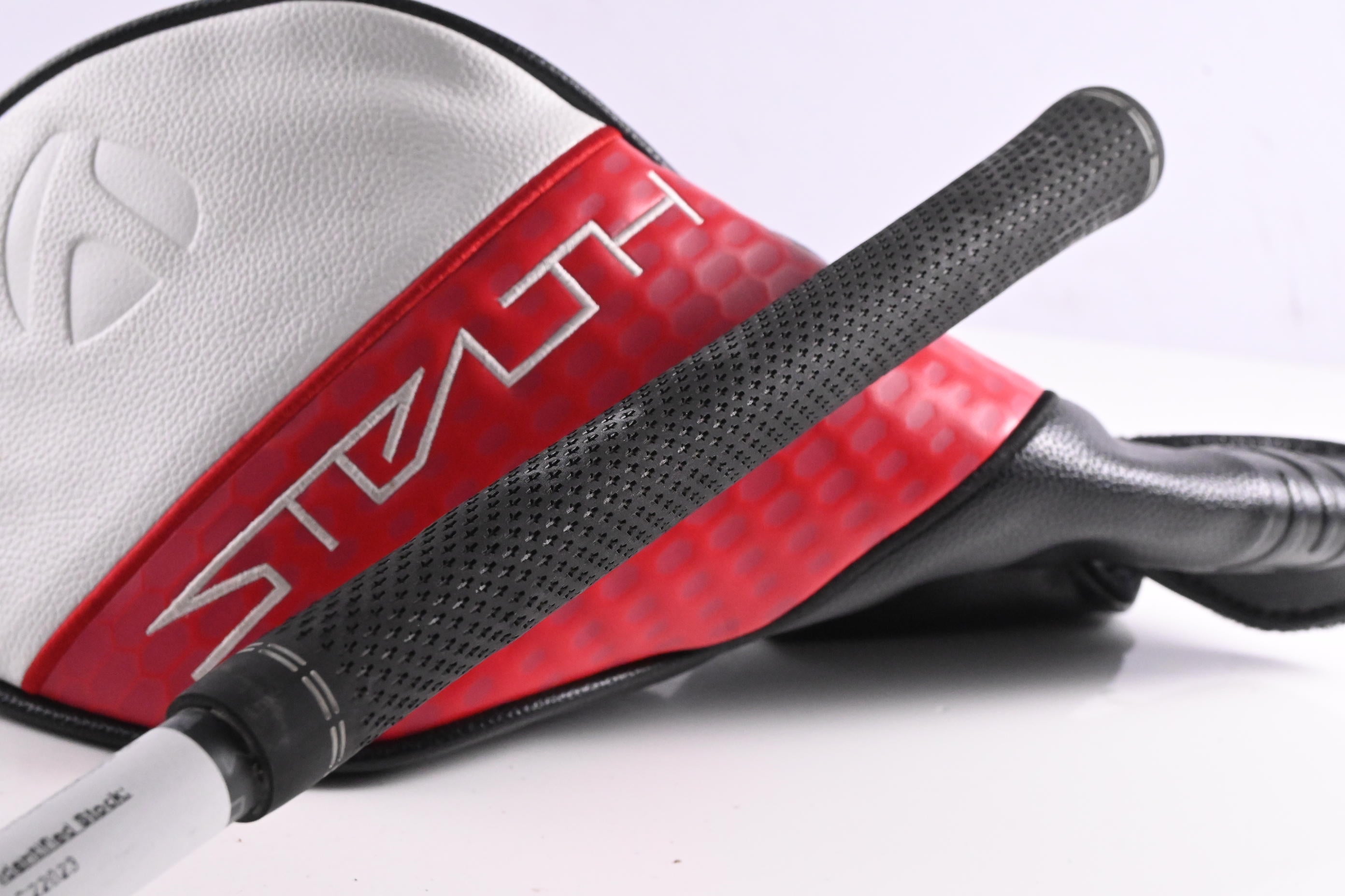 Taylormade Stealth 2 Plus Driver / 10.5 Degree / Regular Flex HZRDUS Smoke iM10