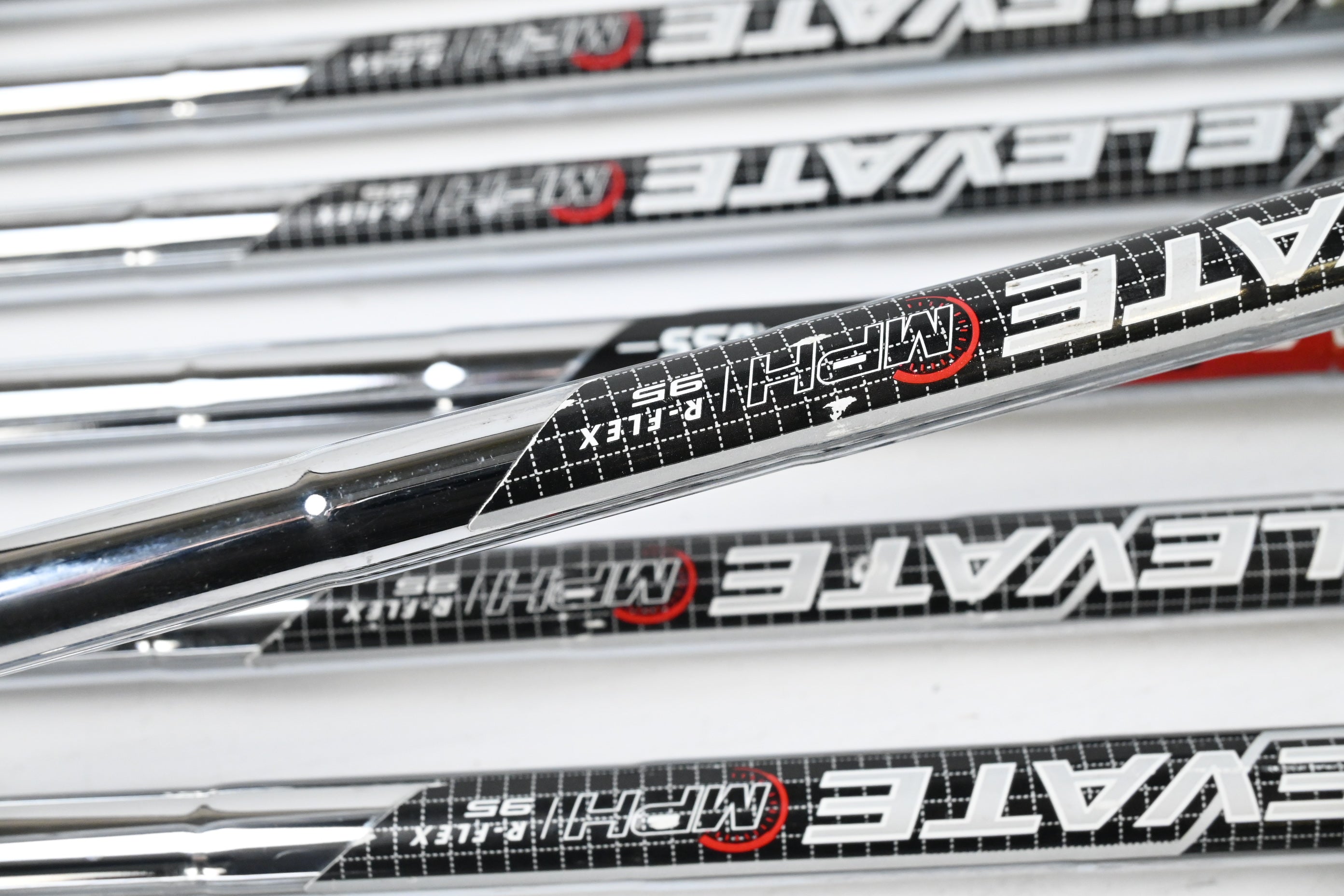 PXG 0311 T Gen4 Irons / 4-PW+GW / Regular Flex Elevate MPH 95 Shafts