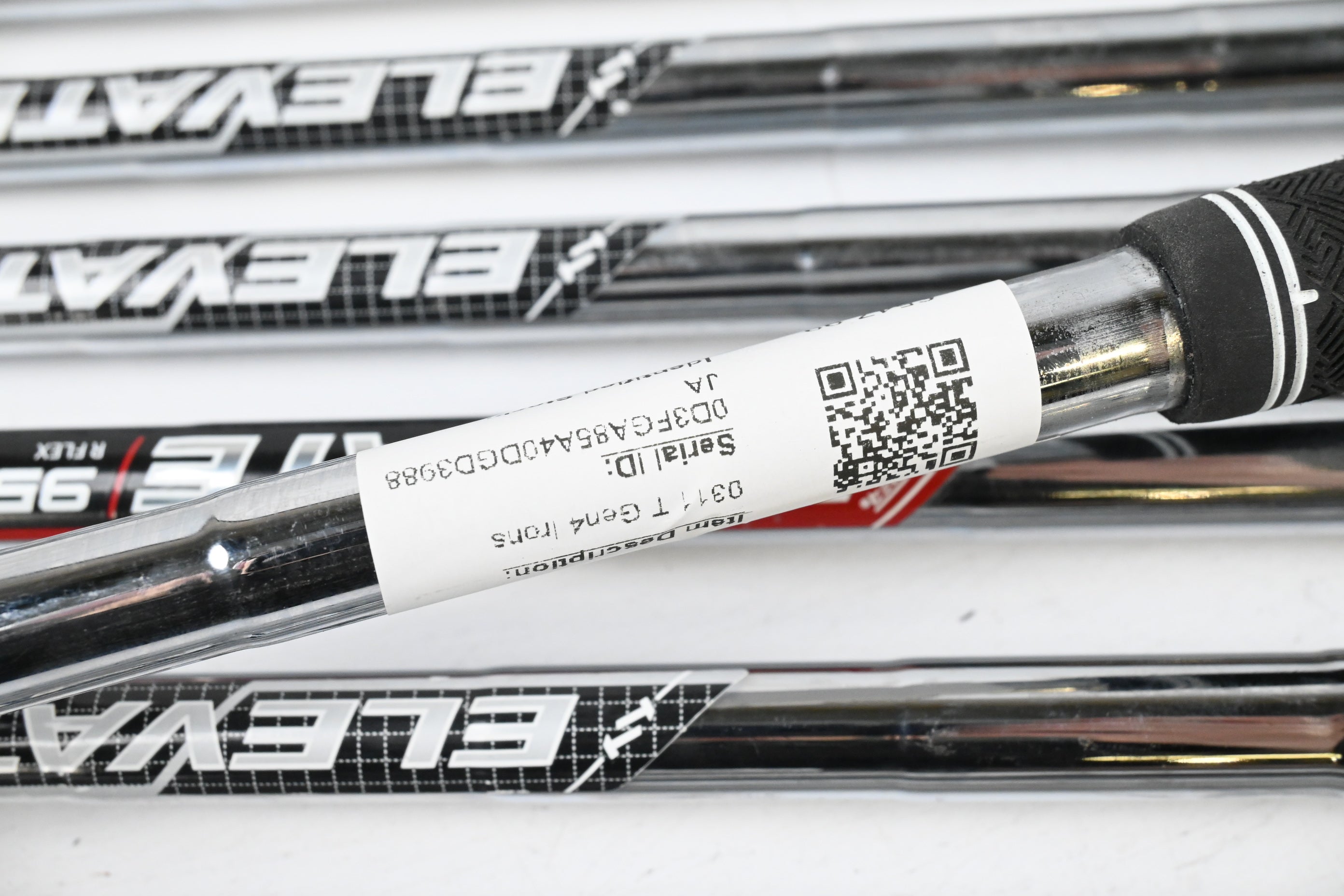 PXG 0311 T Gen4 Irons / 4-PW+GW / Regular Flex Elevate MPH 95 Shafts