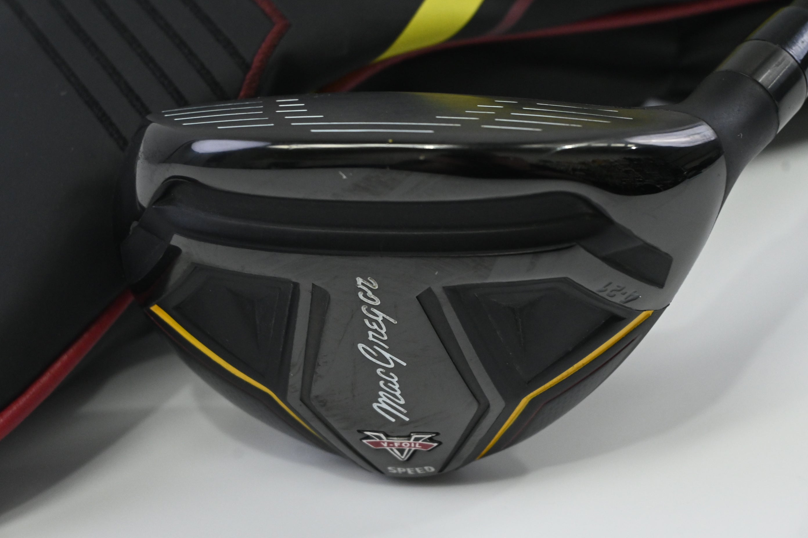 MacGregor V-Foil Speed #4 Hybrid / 21 Degree / Regular Flex Macgregor V-Foil