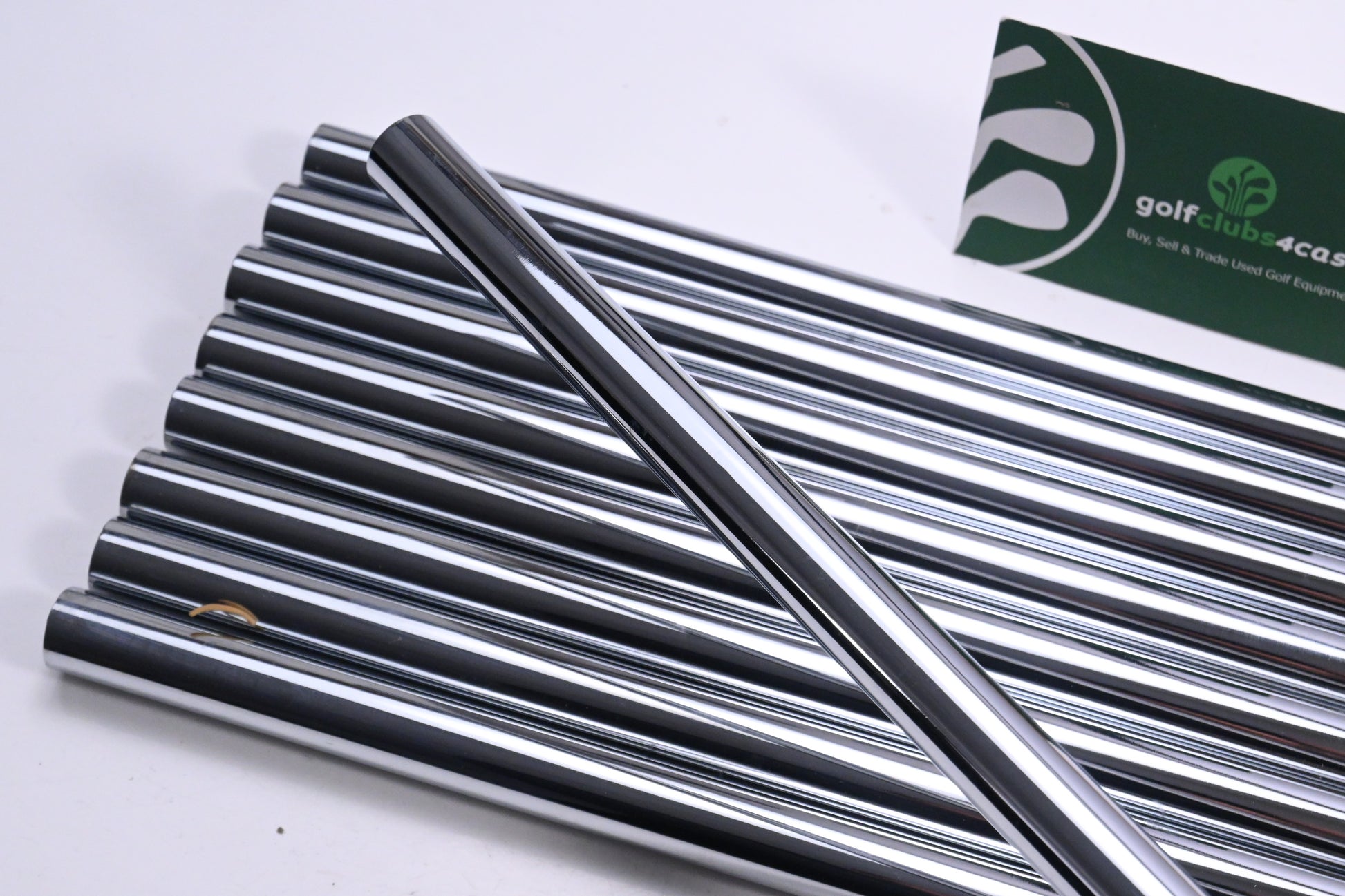 Dynamic Gold Lite X100 Iron Shafts / X-Flex / Set of 9 / .370" Parallel Tips