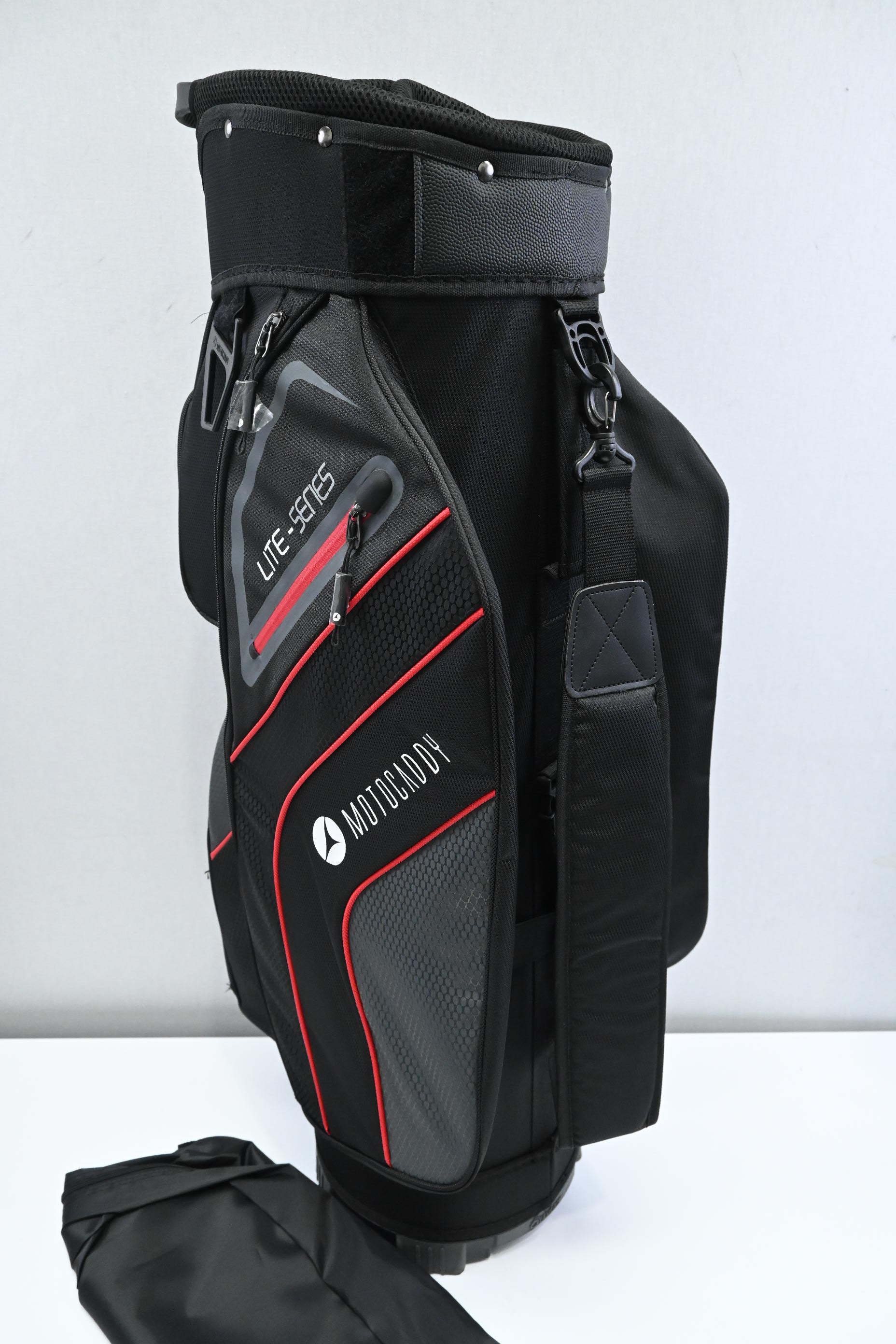 Motocaddy Lite Series Cart Bag / 14-Way Divider / Black, Red